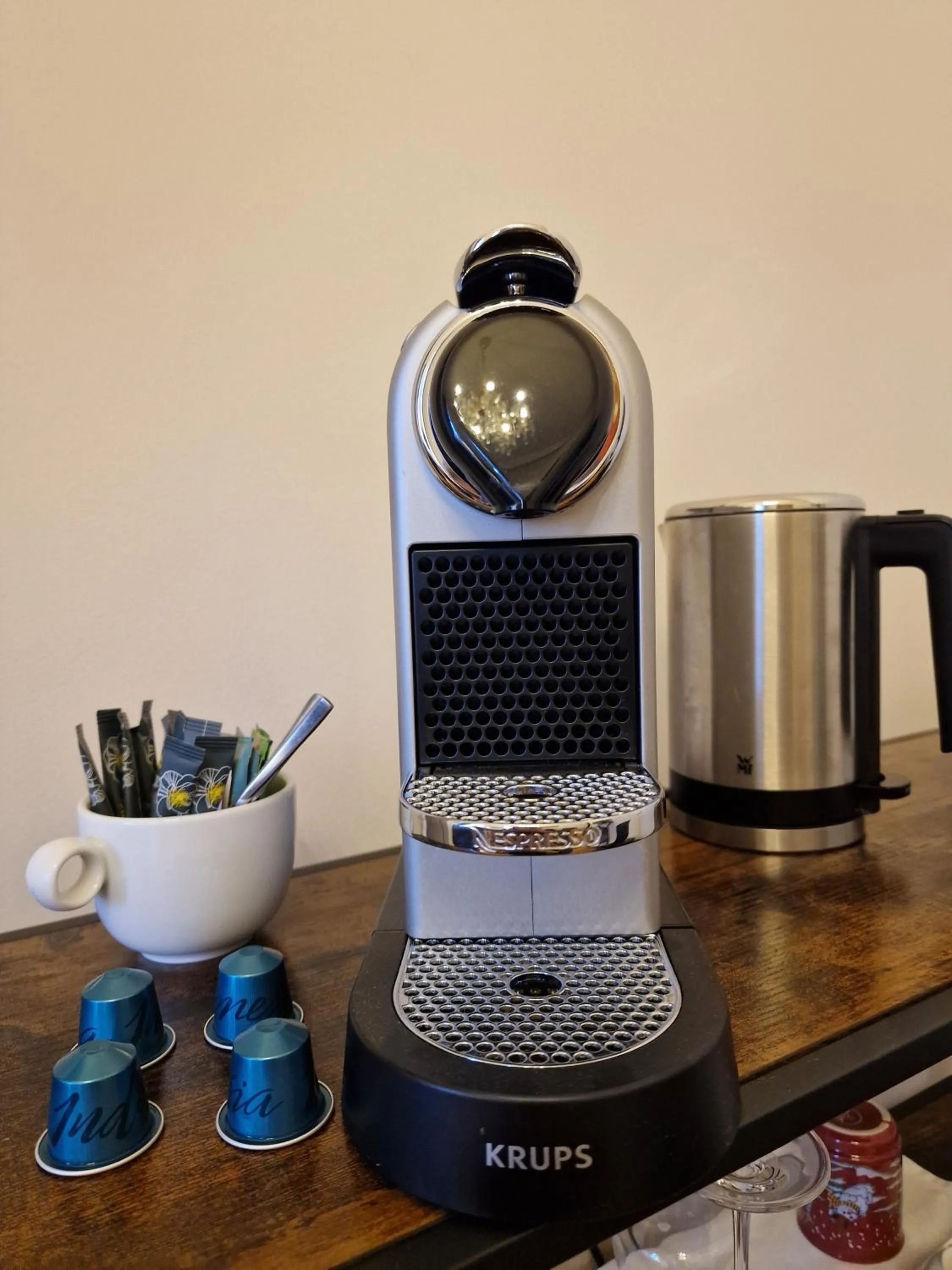 Coffee/tea facilities in Palais Kneissl