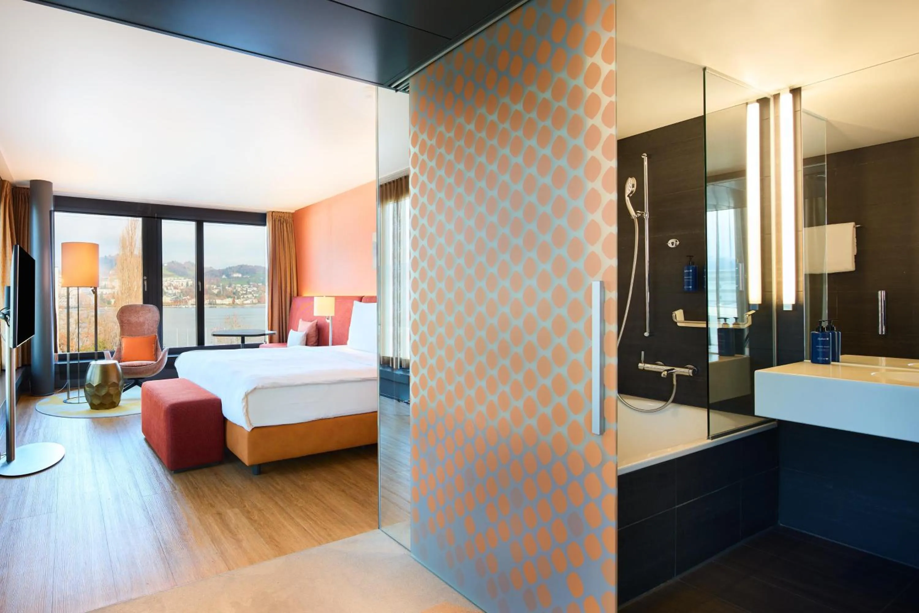 Bedroom, Bed in Radisson Blu Hotel, Lucerne