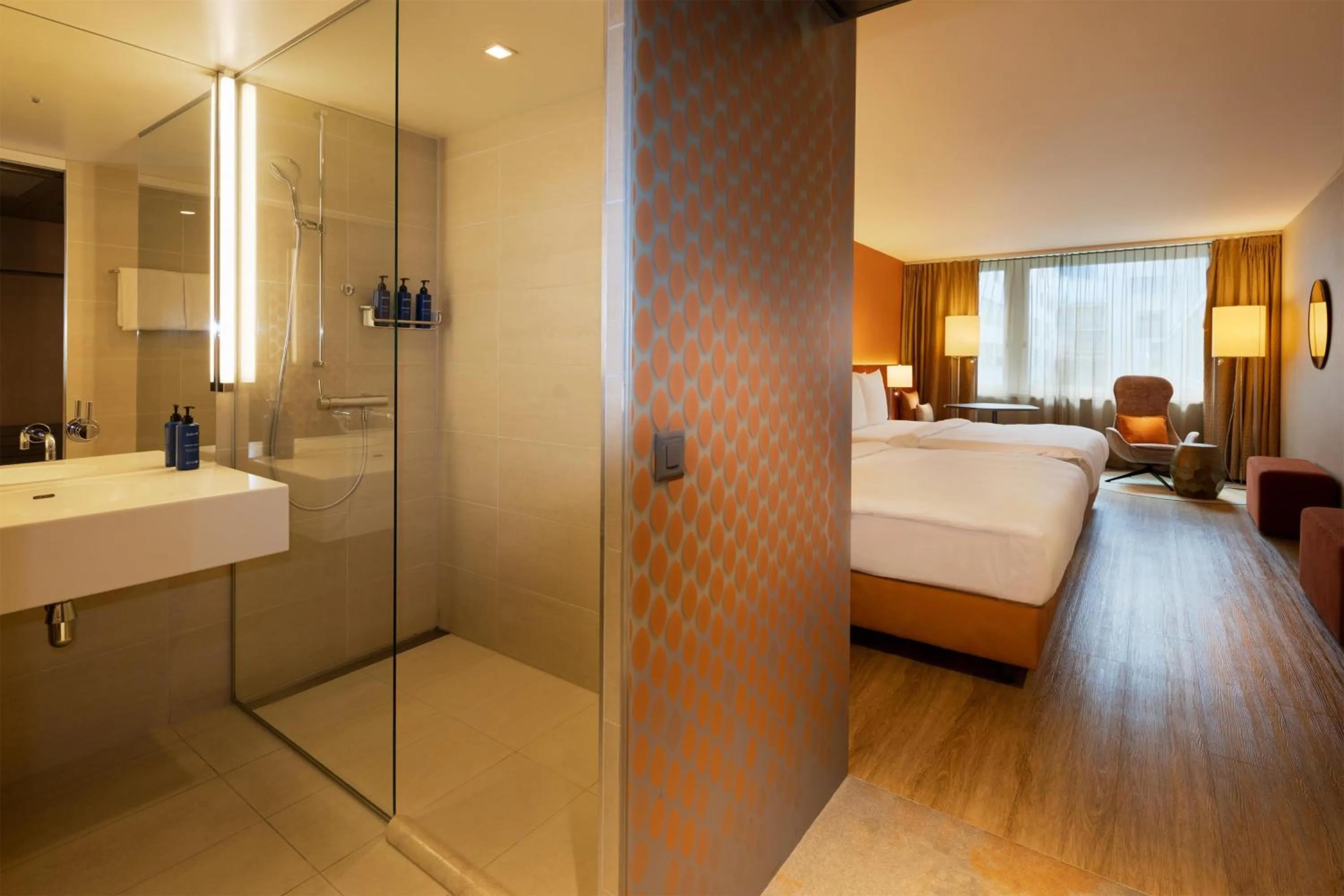 Bathroom, Bed in Radisson Blu Hotel, Lucerne