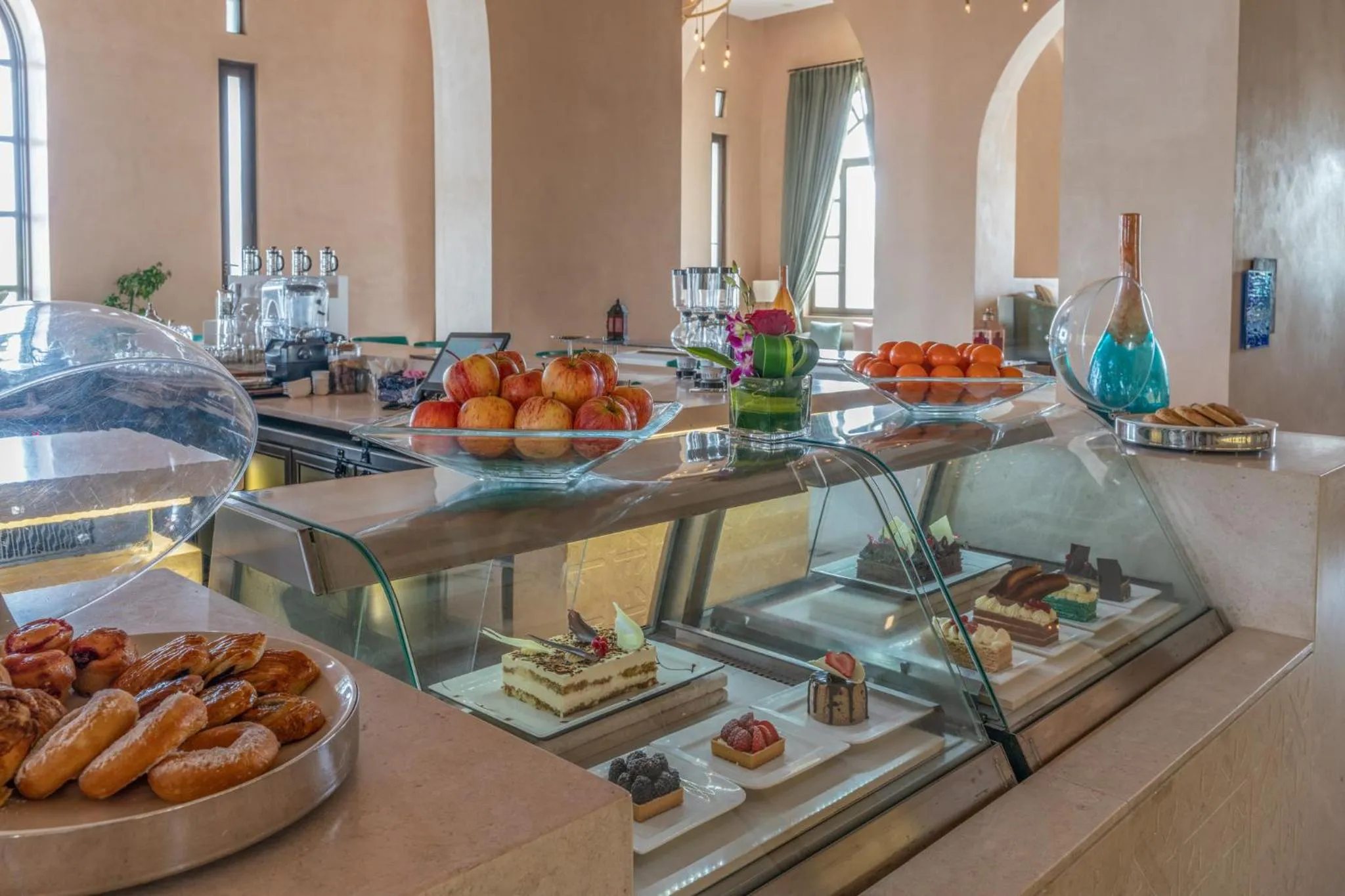 Restaurant/places to eat in Salalah Rotana Resort