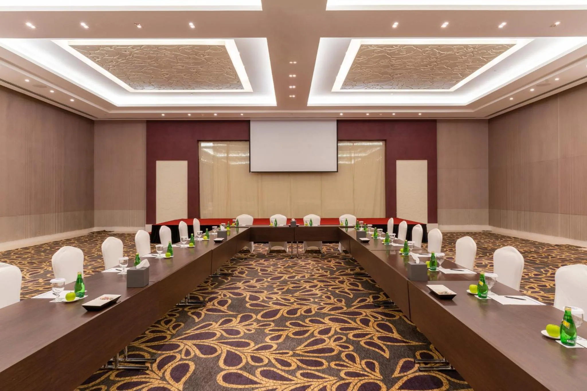 Meeting/conference room in Salalah Rotana Resort