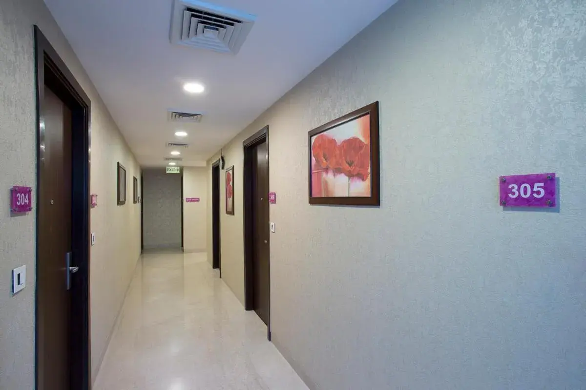 Lobby or reception in Jasmine Boutique Hotel Jasola Lobby or reception in Jasmine Boutique Hotel Jasola