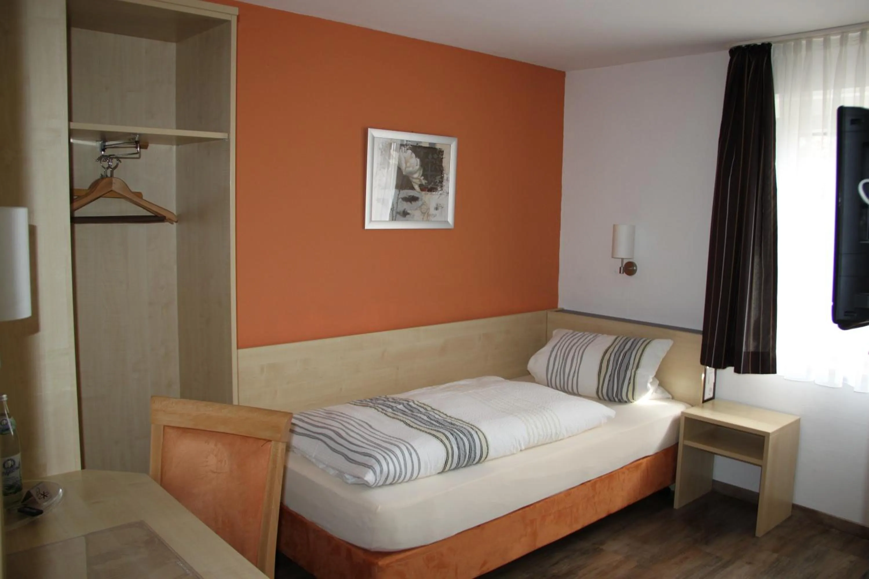 Bed in Stempfle's Landgasthaus zum Kreuz