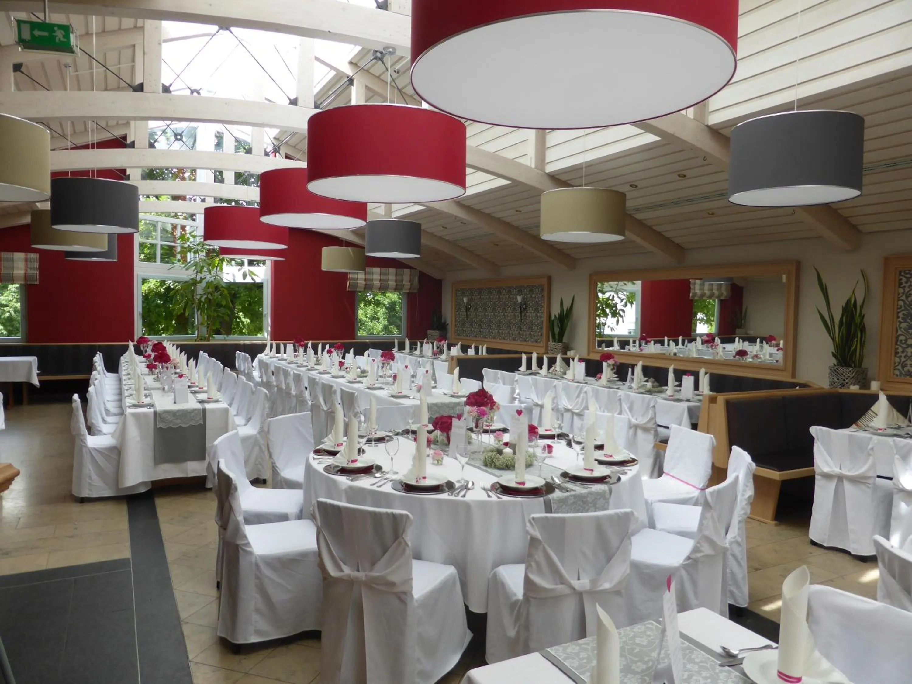 Restaurant/places to eat in Stempfle's Landgasthaus zum Kreuz