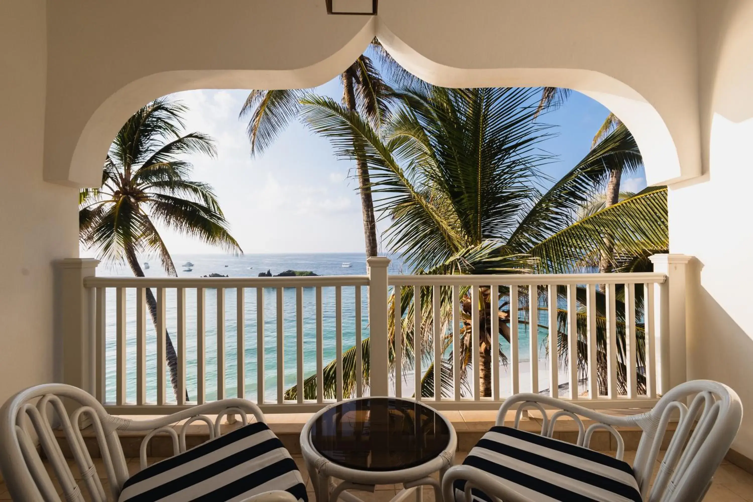 Double Room with Sea View in Hemingways Watamu Double Room with Sea View in Hemingways Watamu