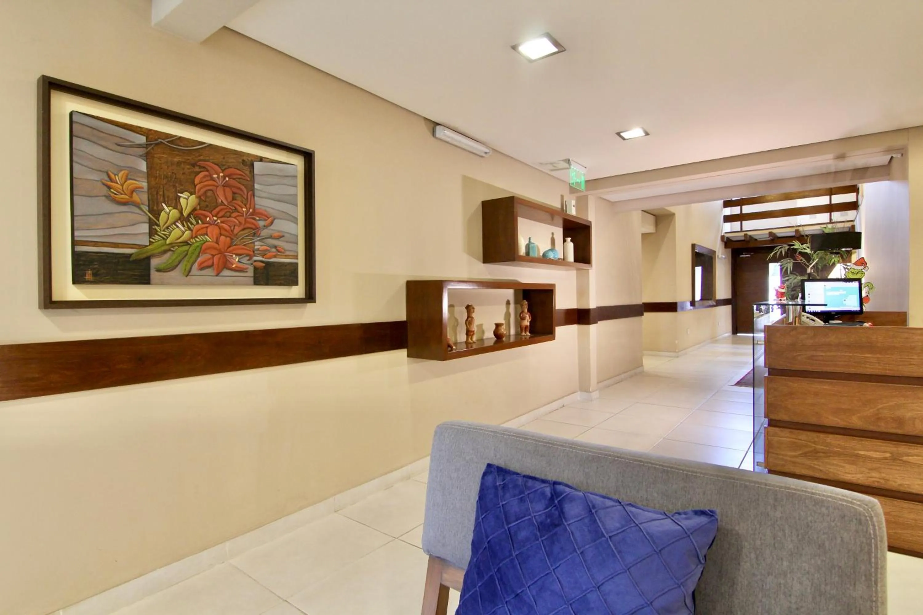 Lobby or reception in Faro Norte Suites