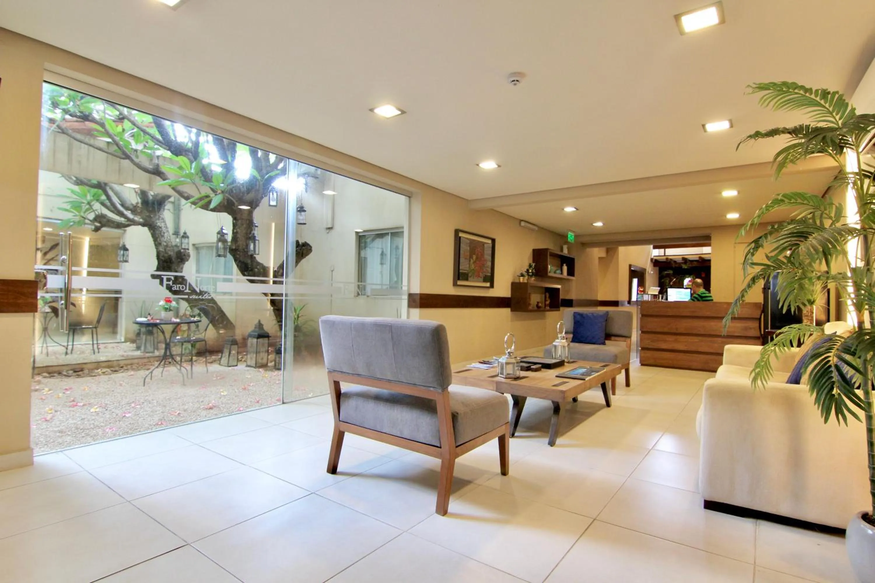 Living room in Faro Norte Suites