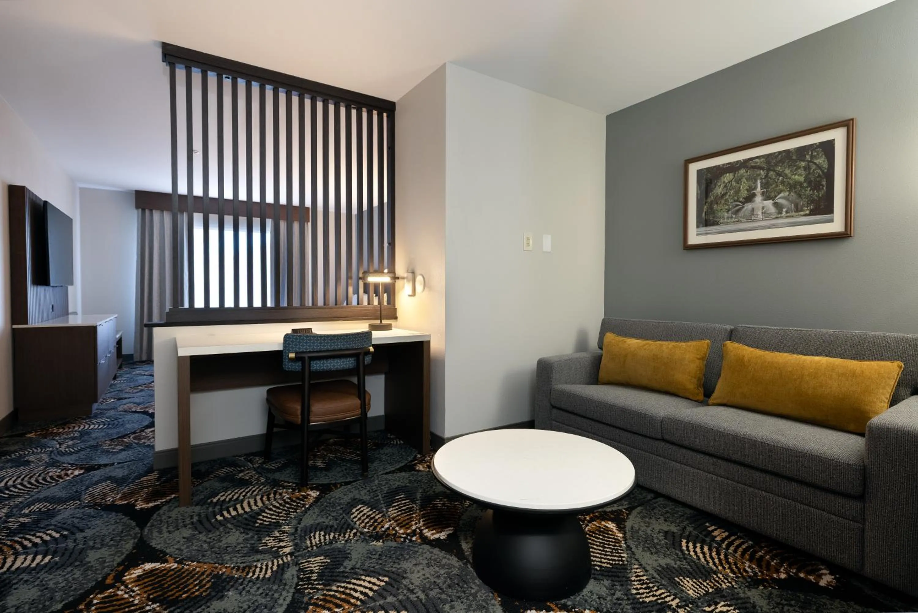 Living room in DoubleTree by Hilton Hotel Savannah Airport