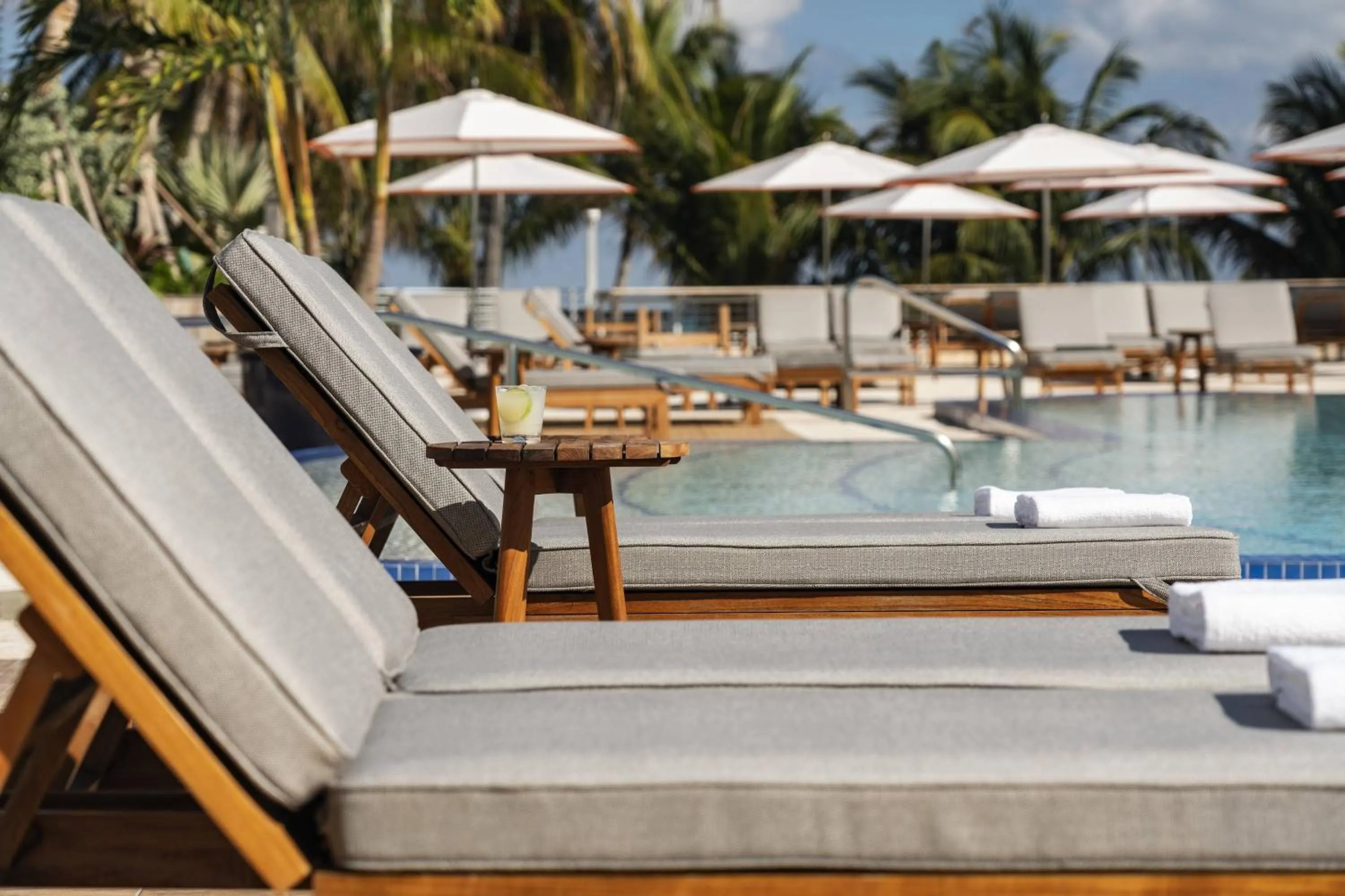 Swimming pool in The Ritz-Carlton, South Beach