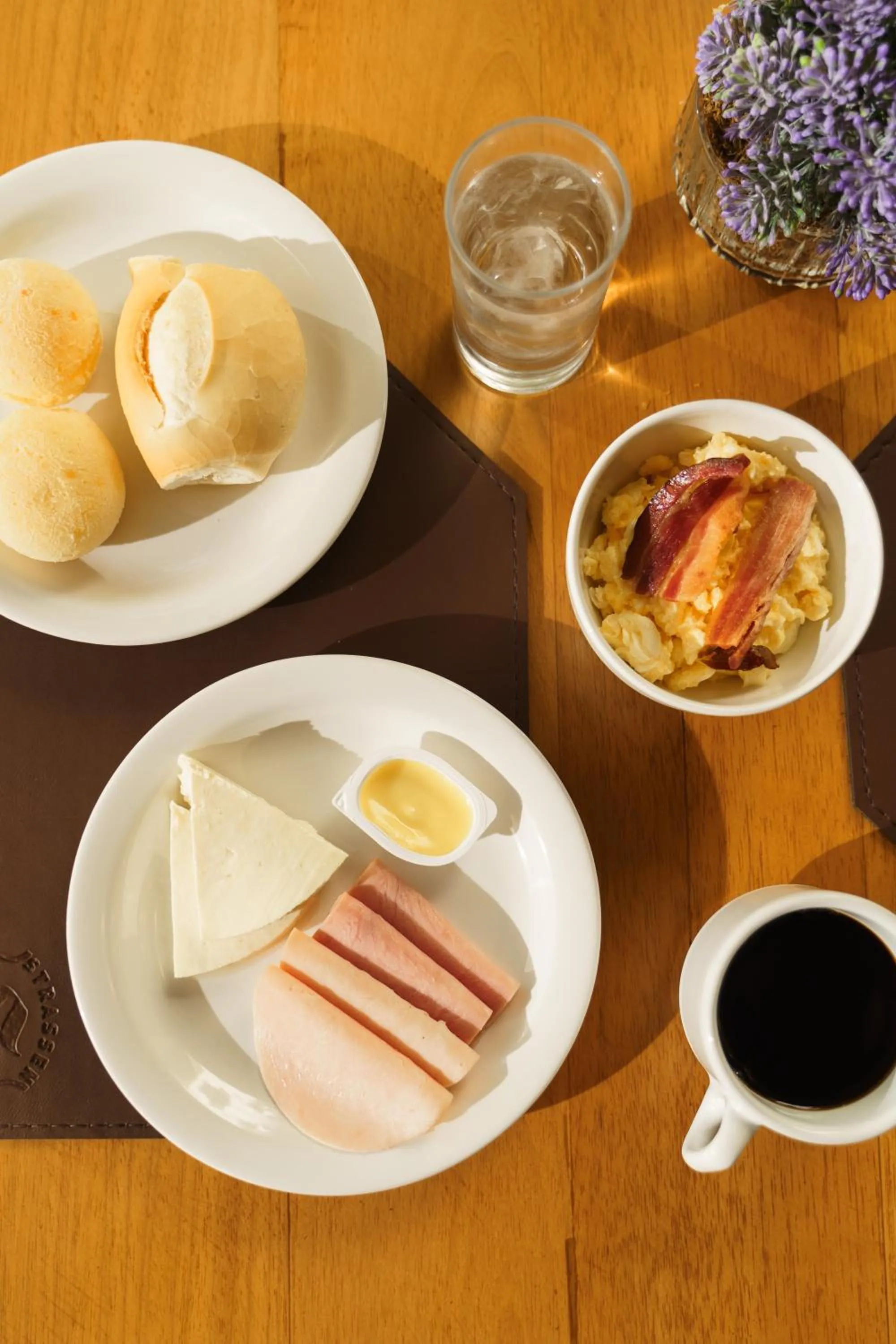 Breakfast in Strassen Hotel