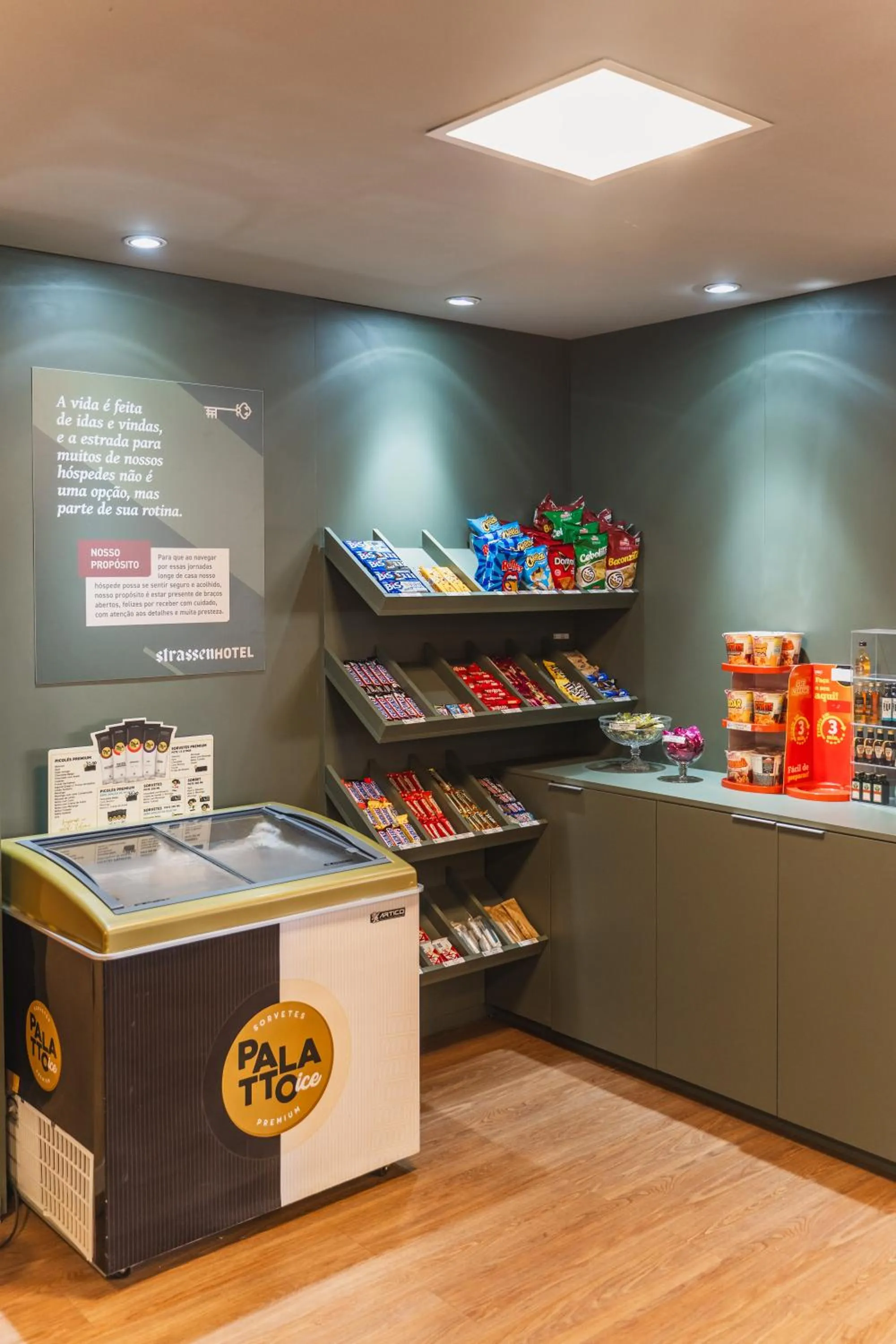 Lobby or reception in Strassen Hotel