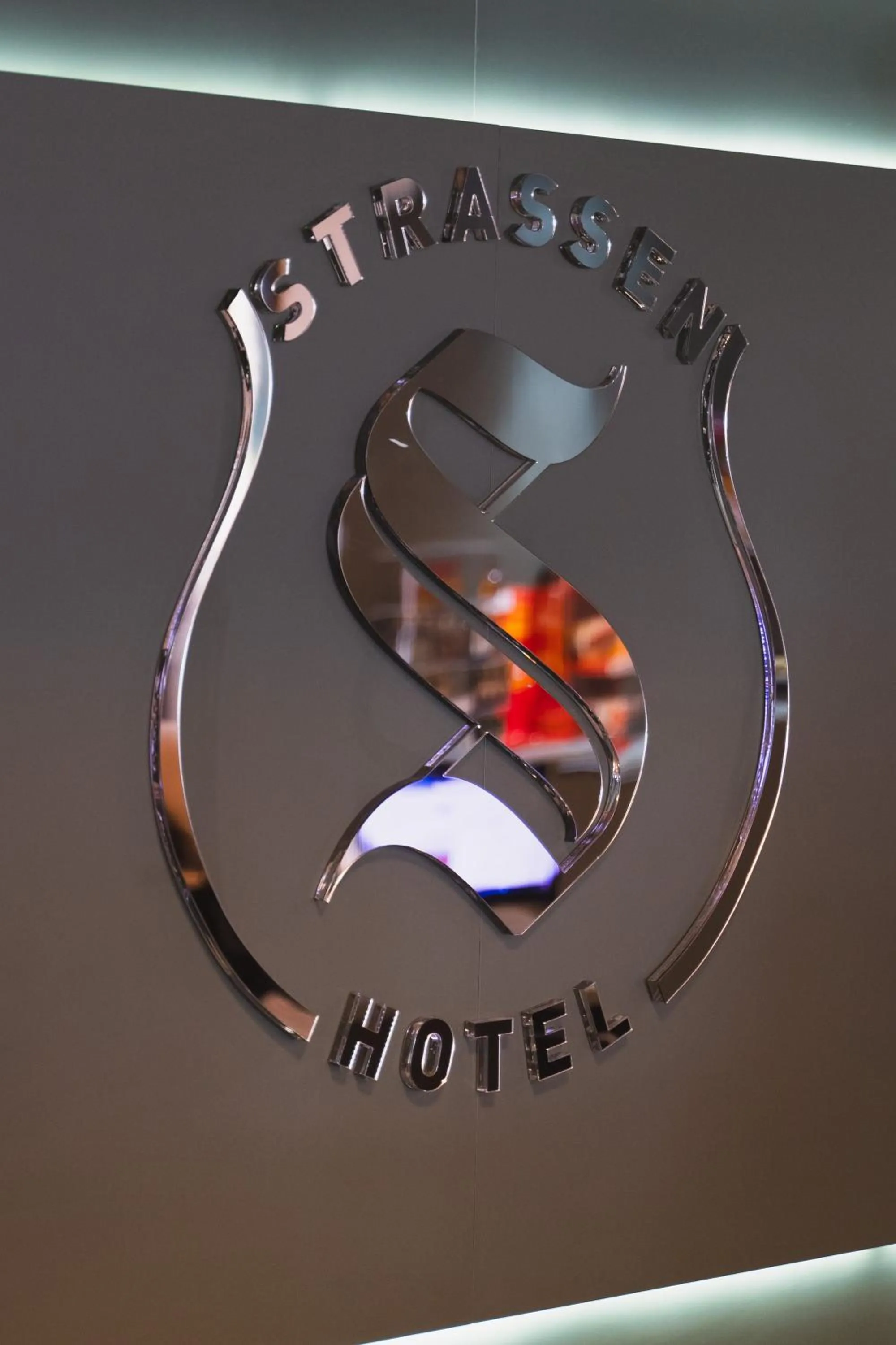 Lobby or reception in Strassen Hotel