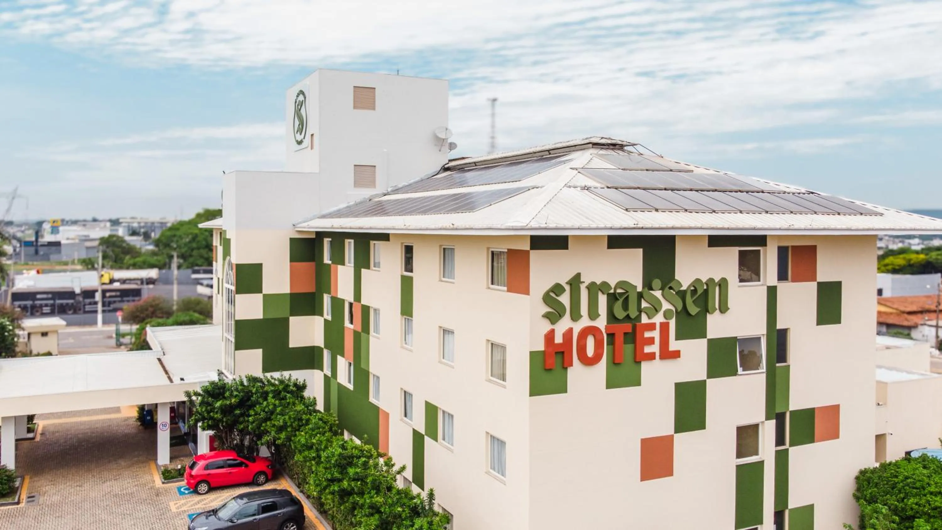 Property building in Strassen Hotel