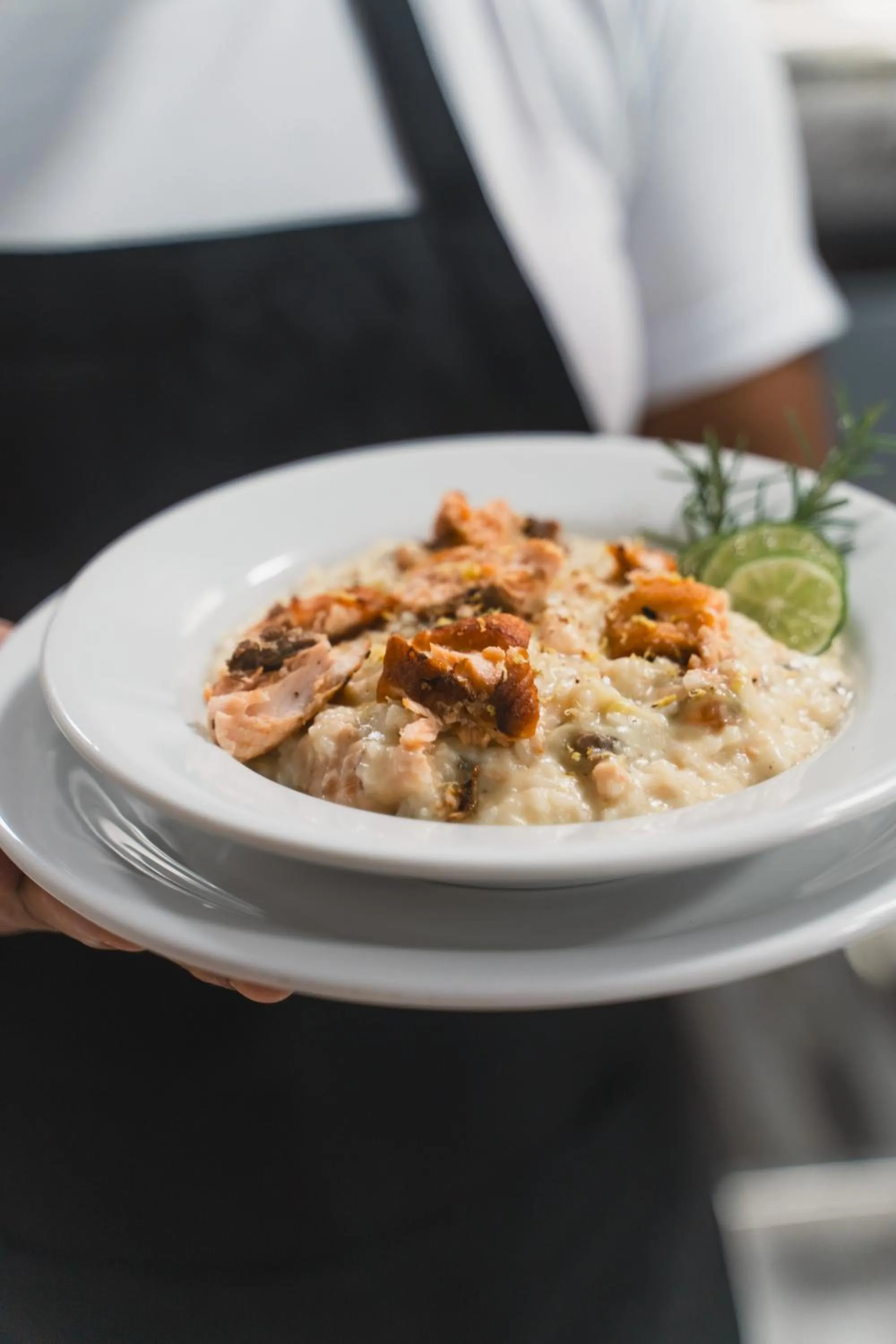 Restaurant/places to eat in Strassen Hotel