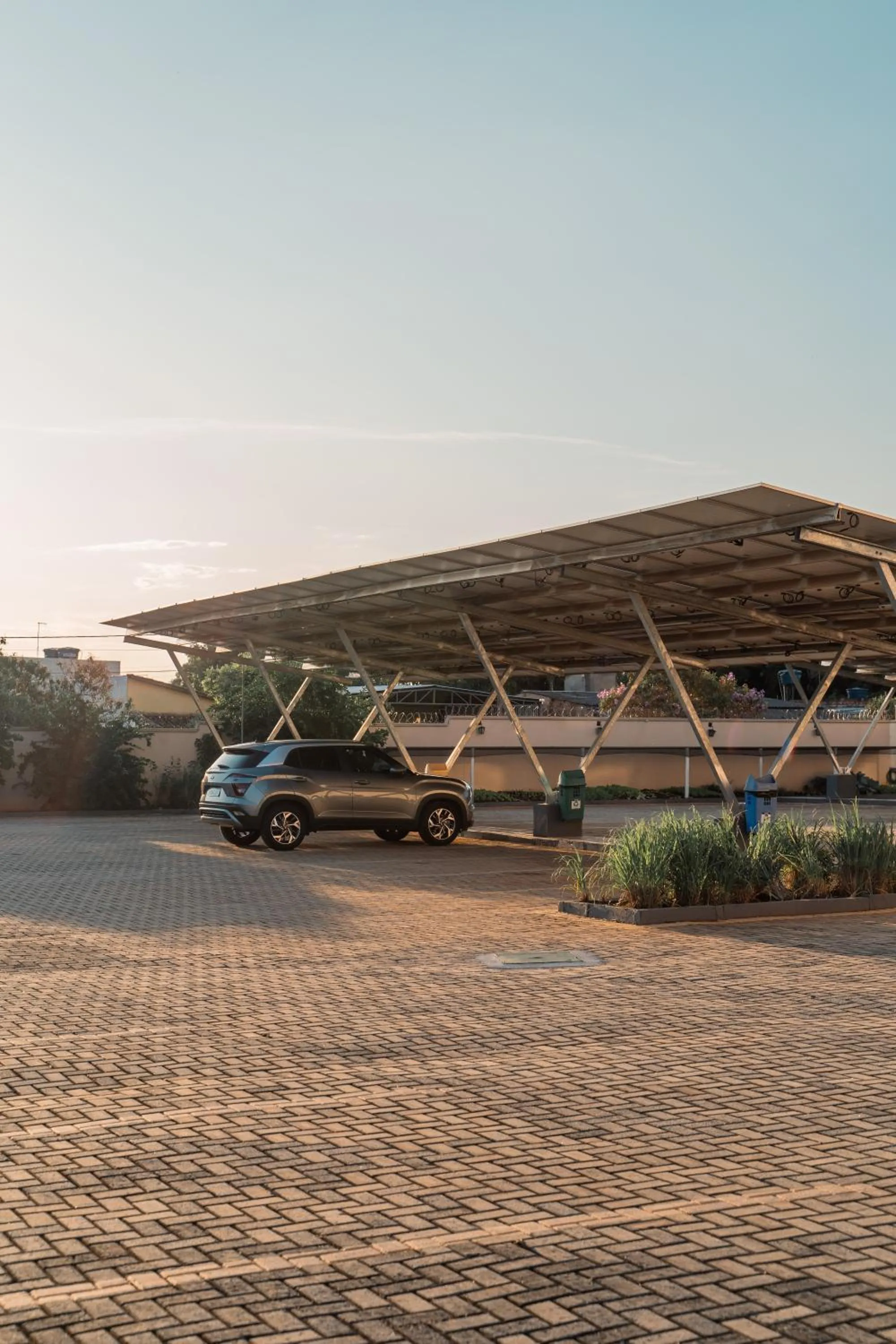 Parking in Strassen Hotel