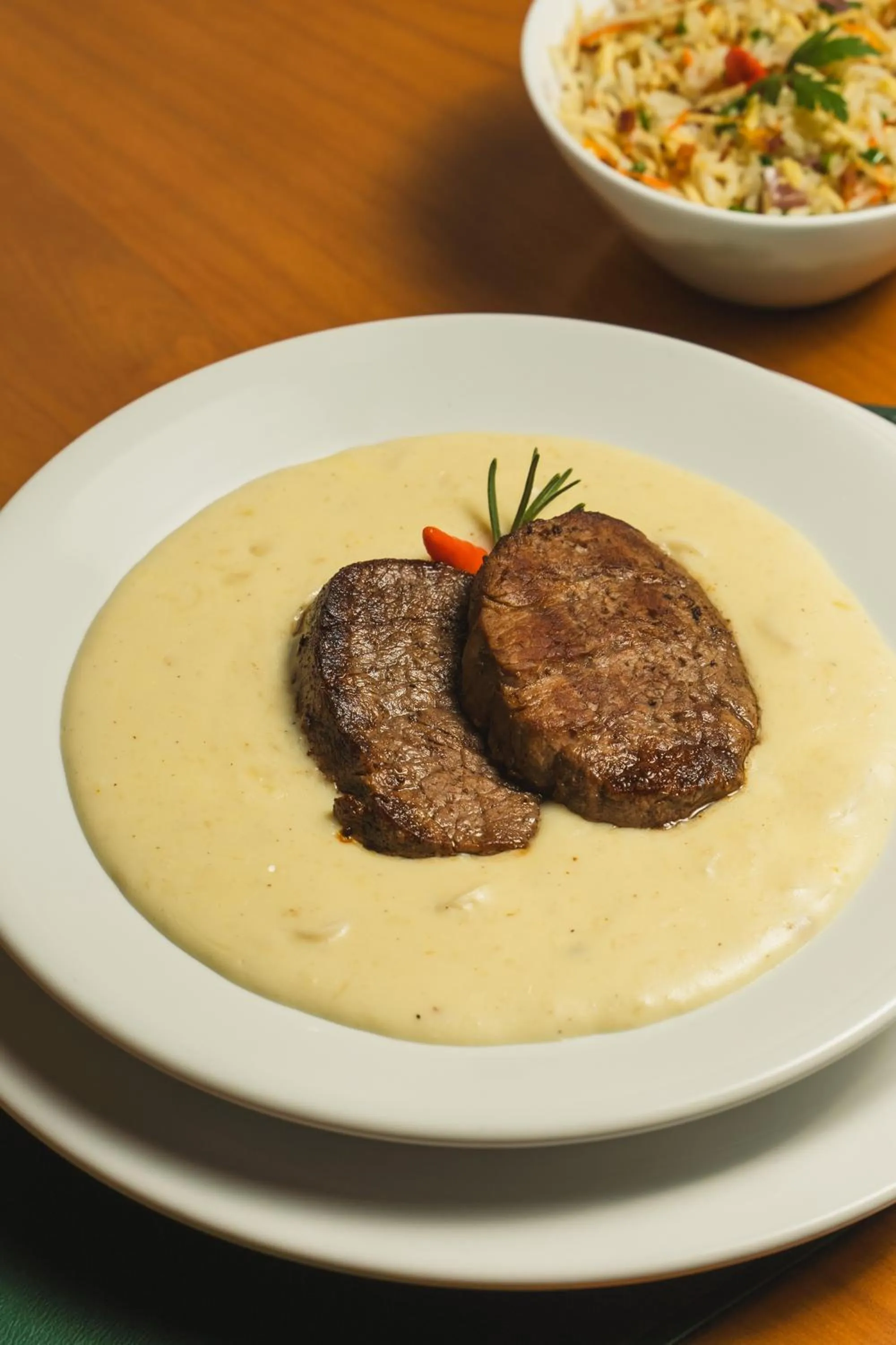 Restaurant/places to eat in Strassen Hotel