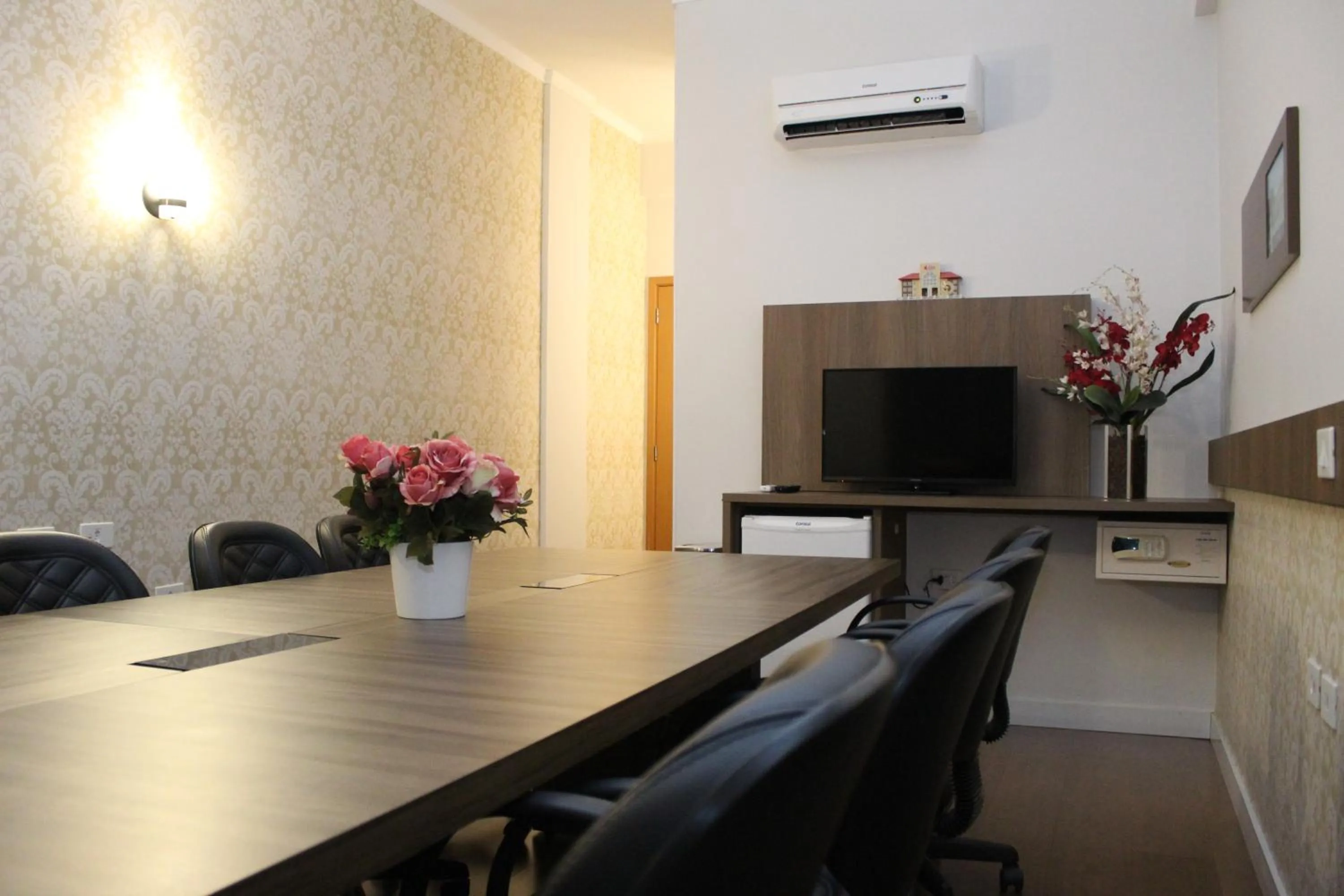 Meeting/conference room in Strassen Hotel