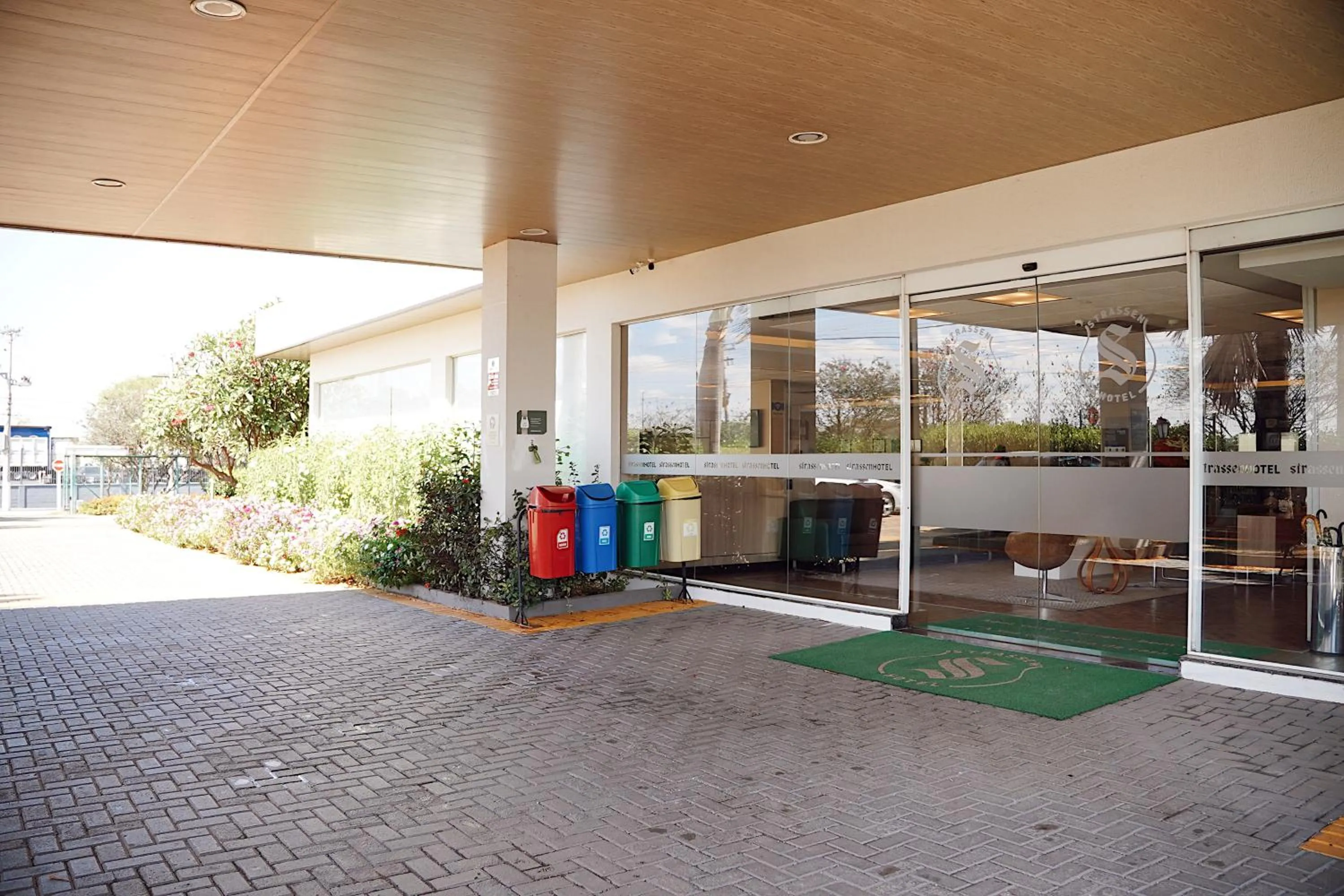 Property building in Strassen Hotel