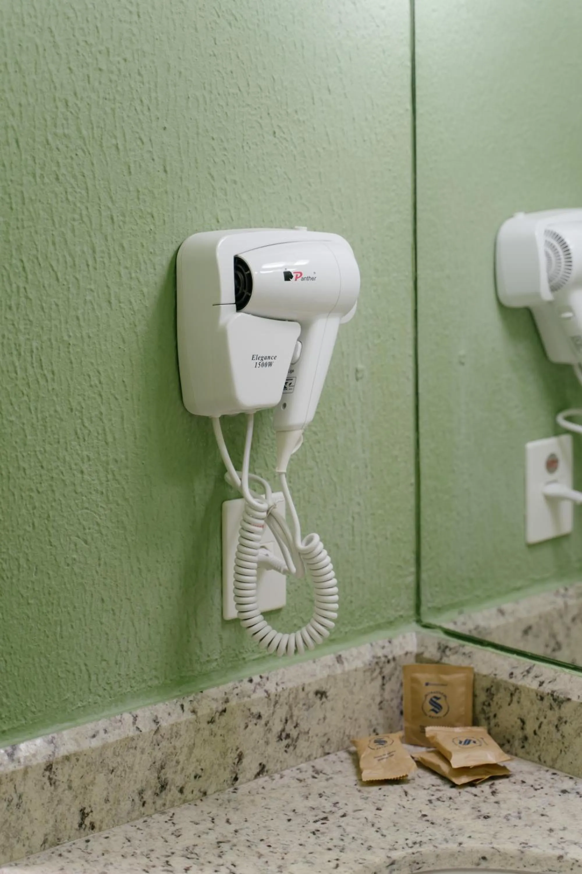 hair dryier in Strassen Hotel