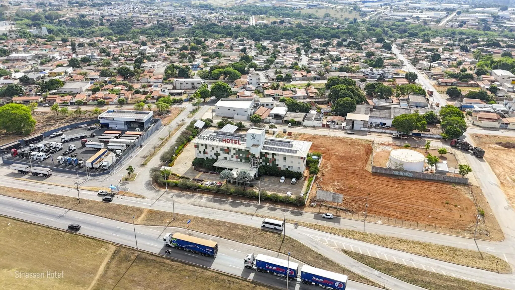 Property building in Strassen Hotel