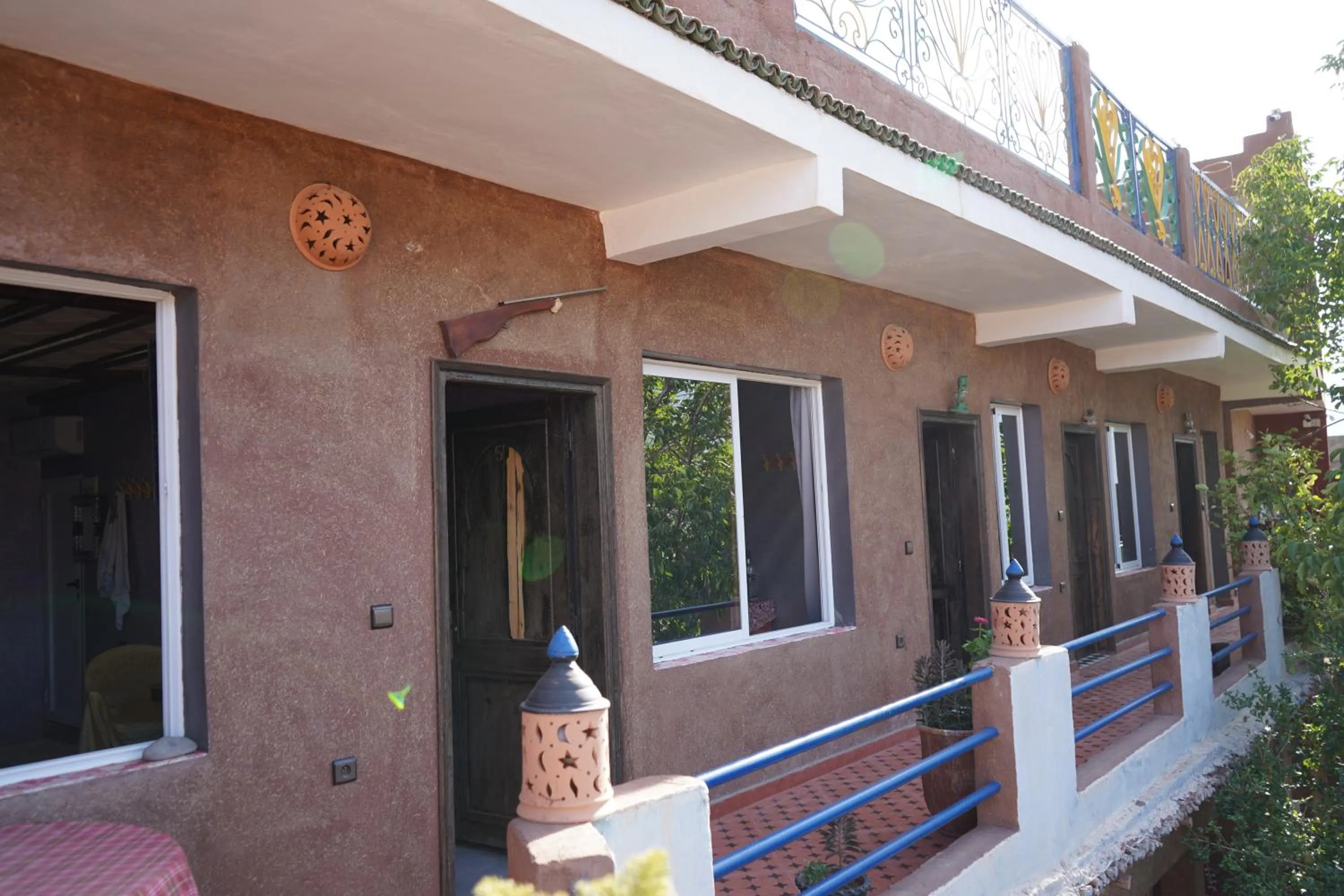 Property building in Chez Imnir