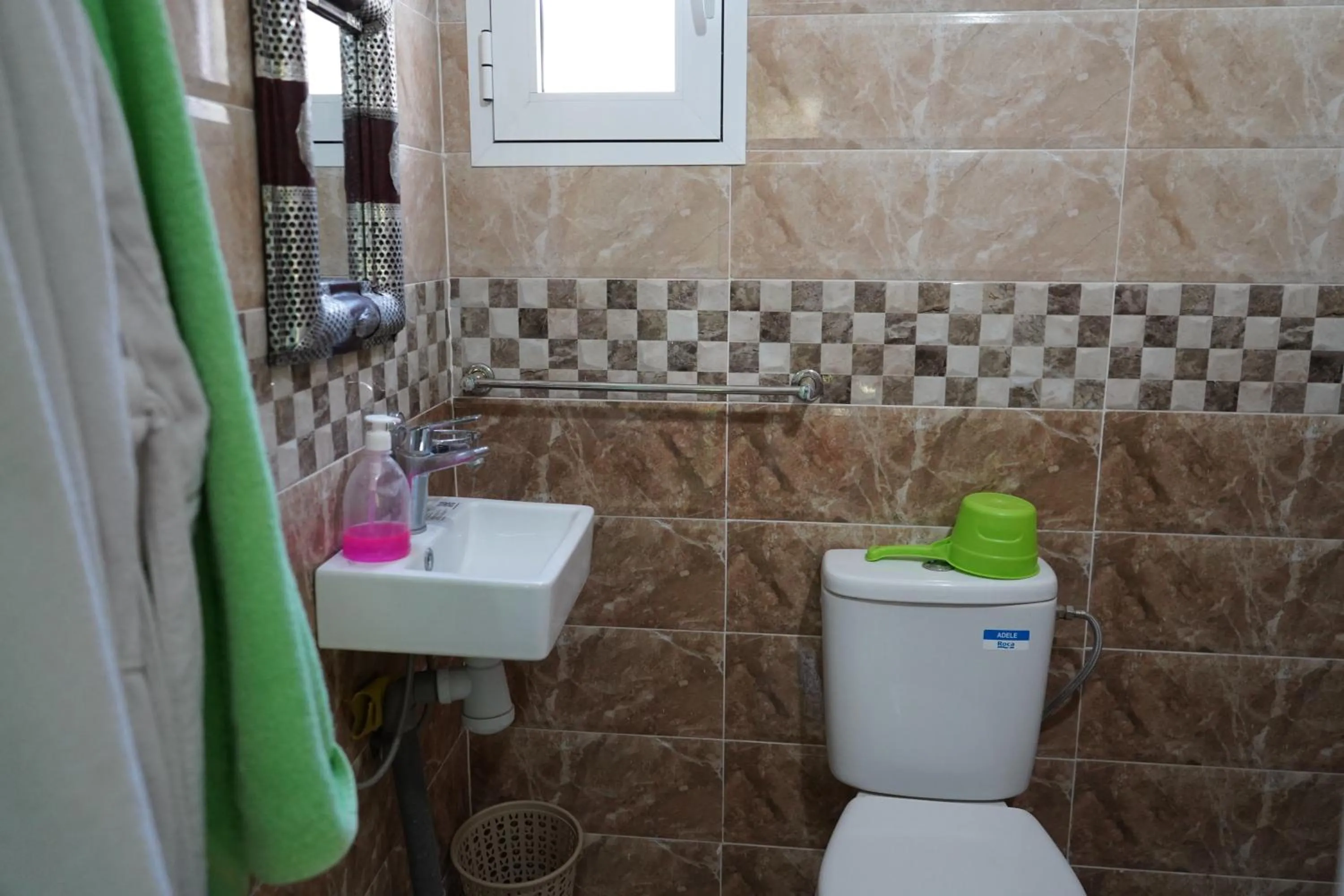 Shower in Chez Imnir