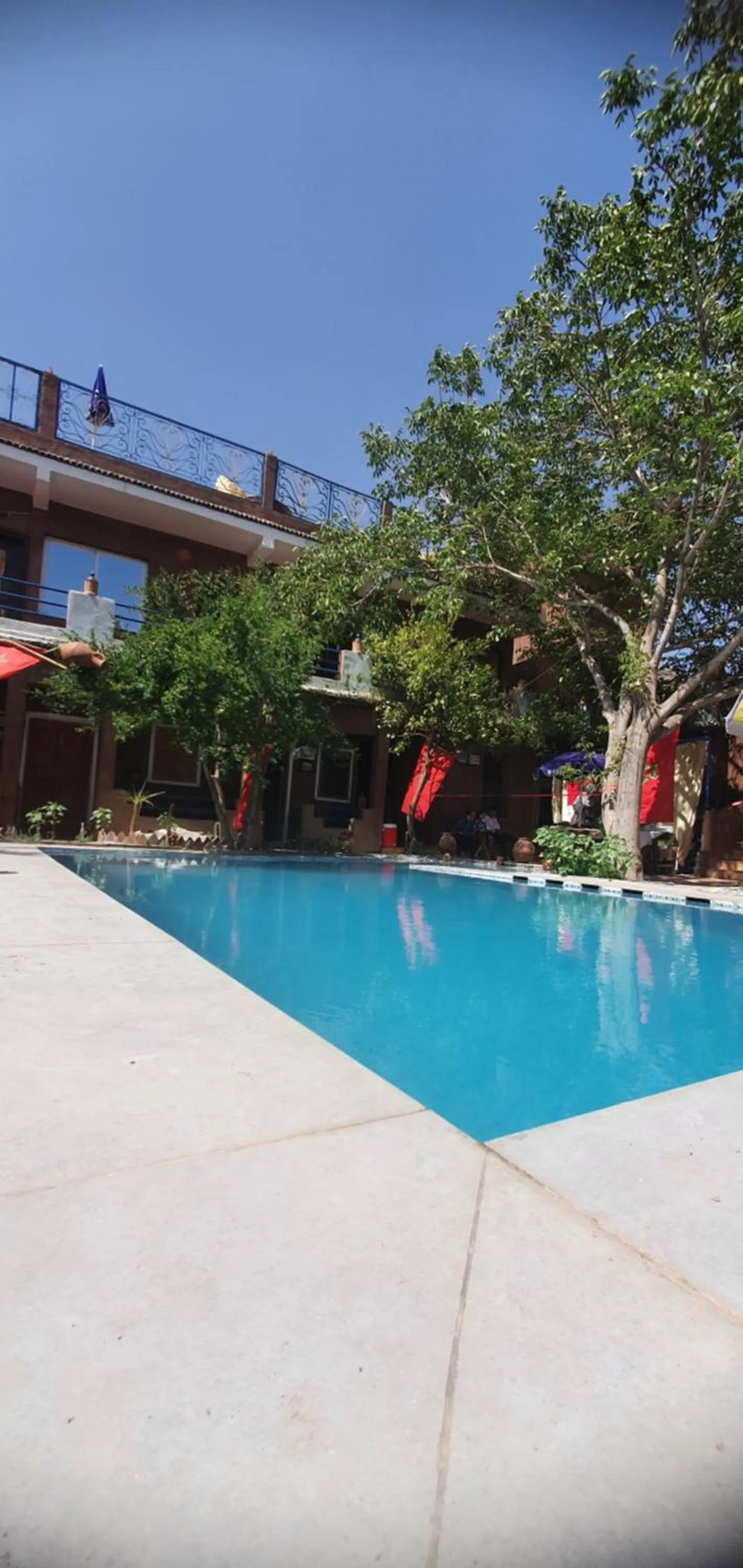 Property building in Chez Imnir