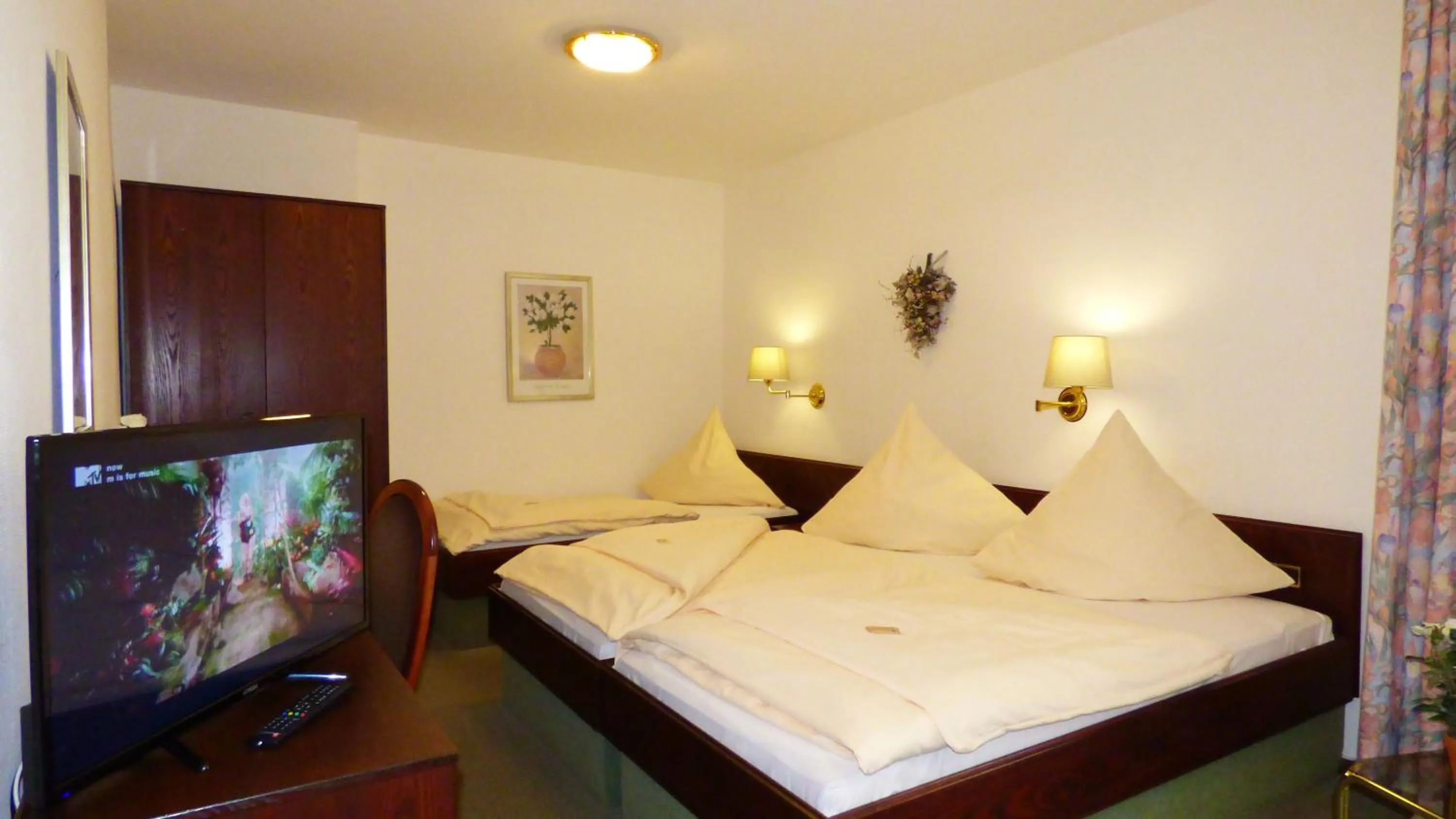 Bed in Central Hotel