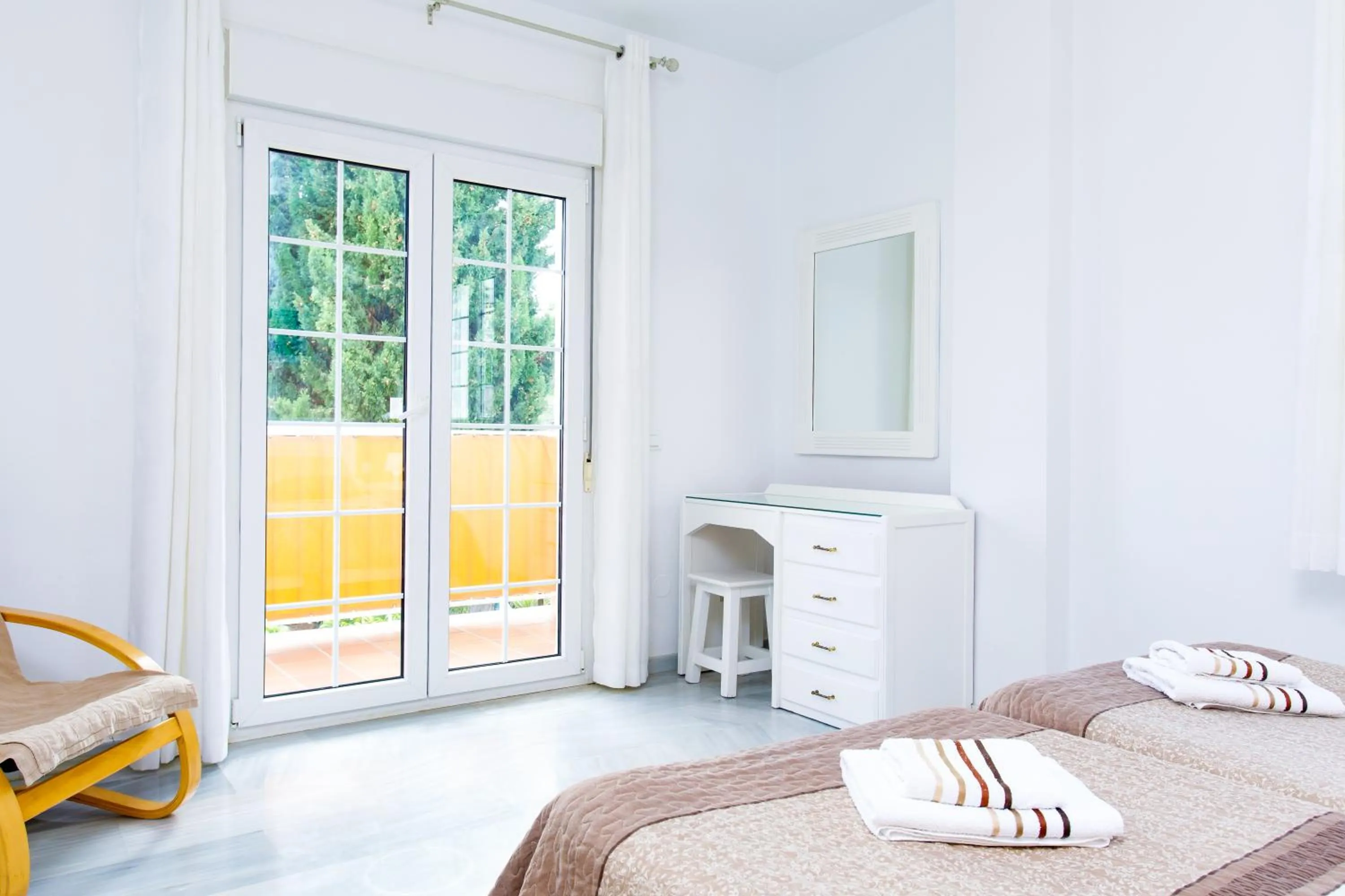 Bedroom in AT Almoraide Rooms Suites