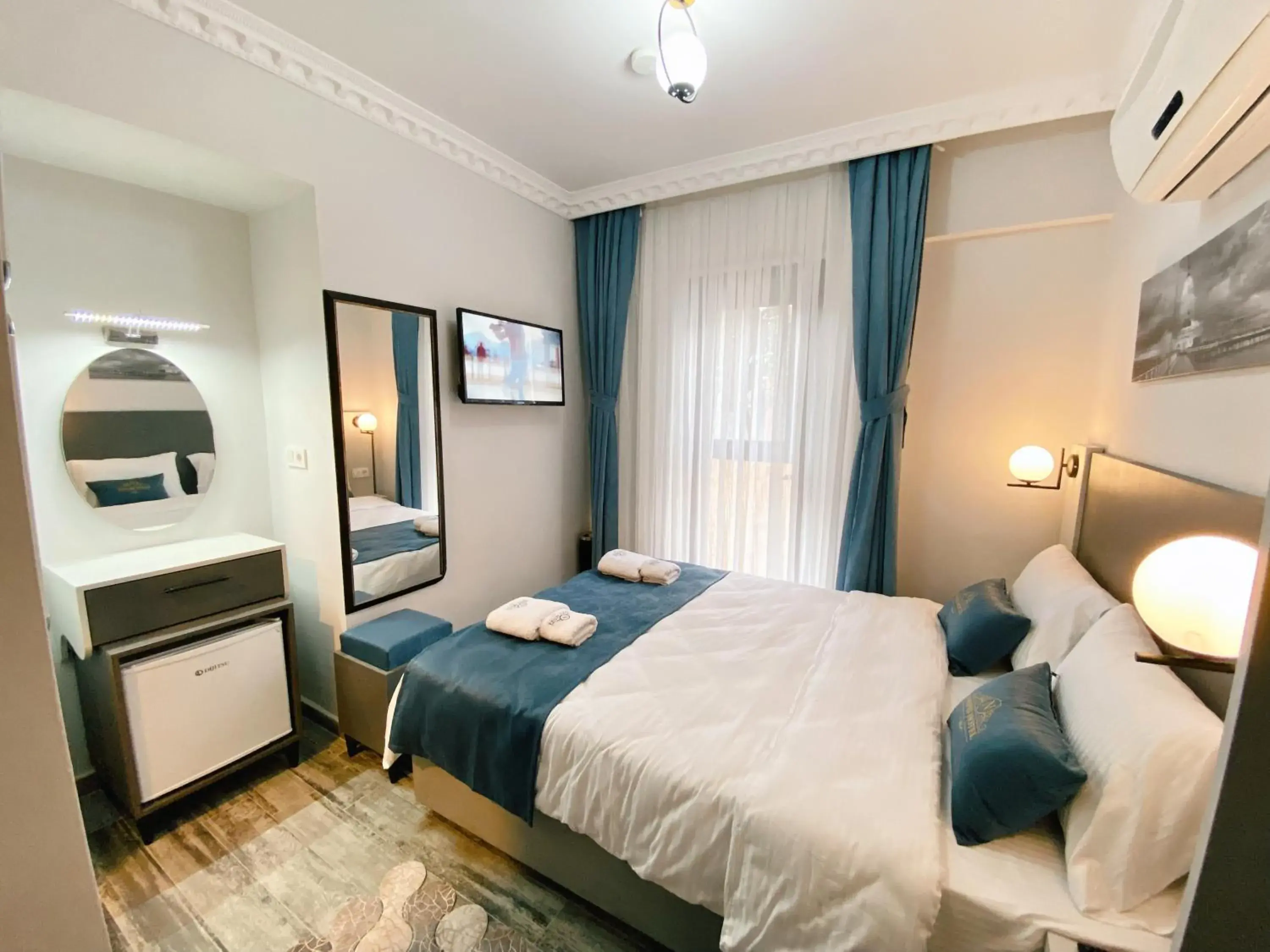 Budget Double Room in Nefis Hotel City Budget Double Room in Nefis Hotel City