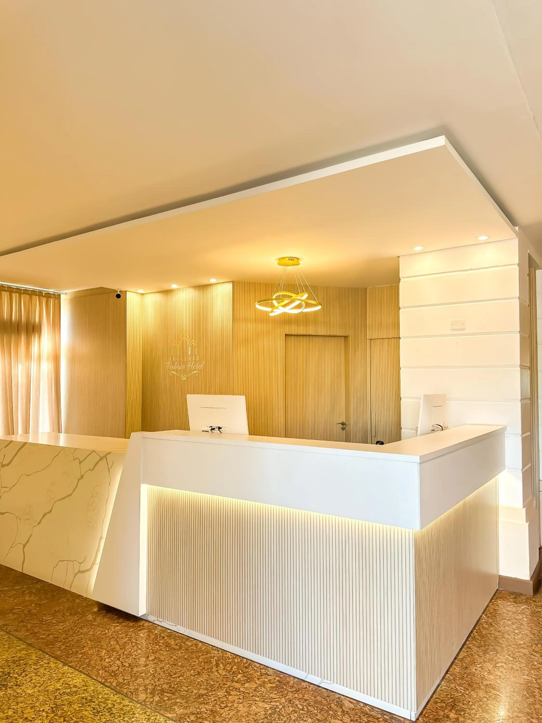 Lobby or reception in Ingleses Palace Hotel