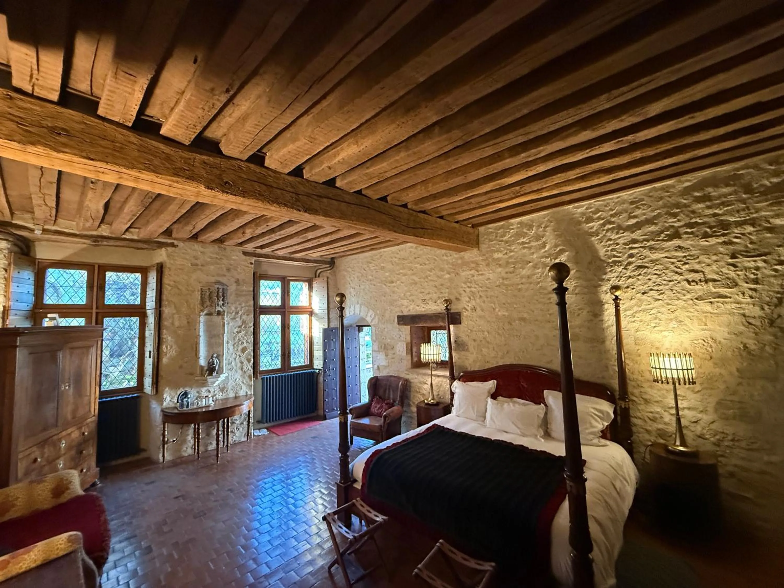 Photo of the whole room, Bed in Demeure des Vieux Bains