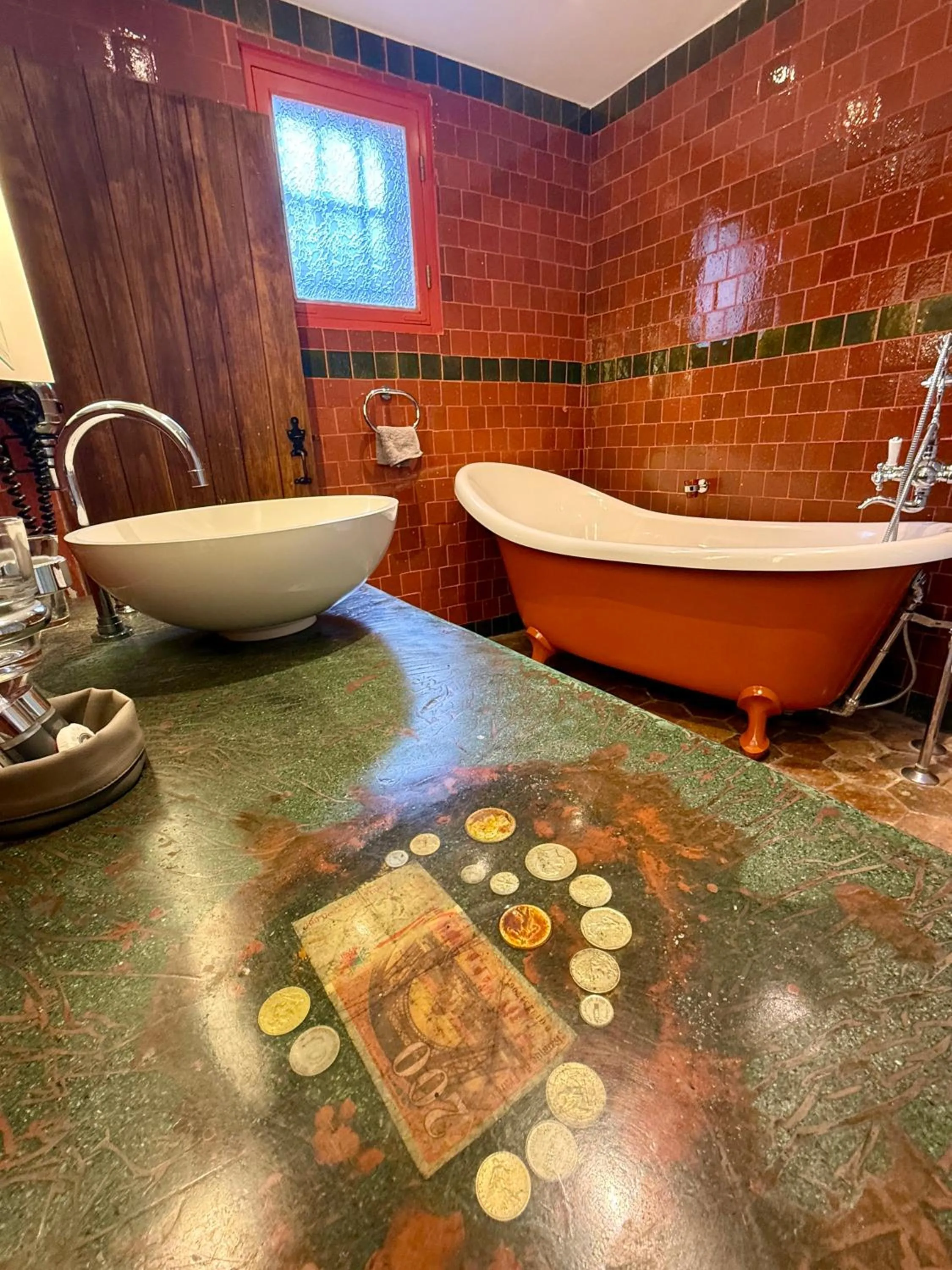 Bathroom in Demeure des Vieux Bains