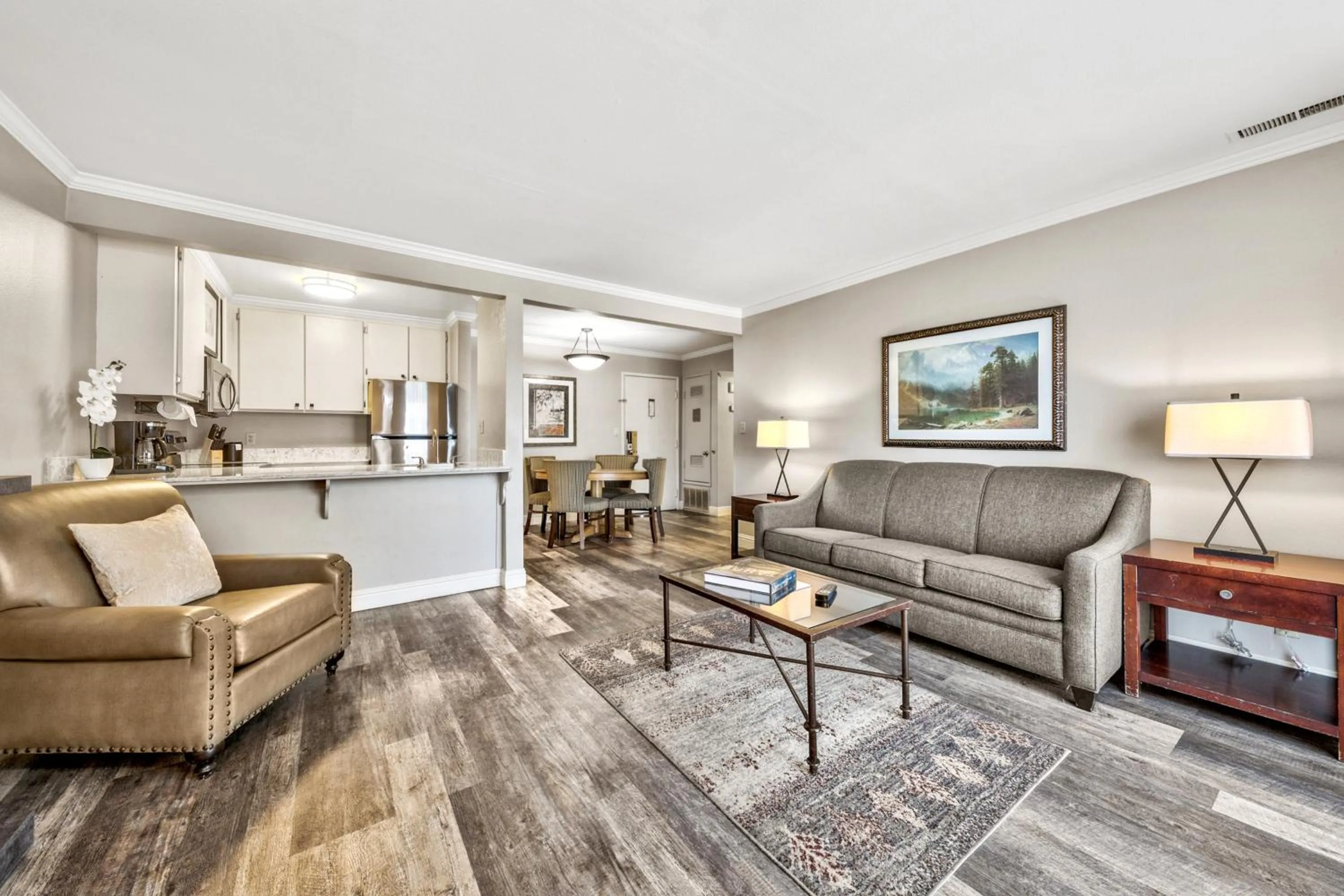 Living room in Forest Suites Resort at the Heavenly Village