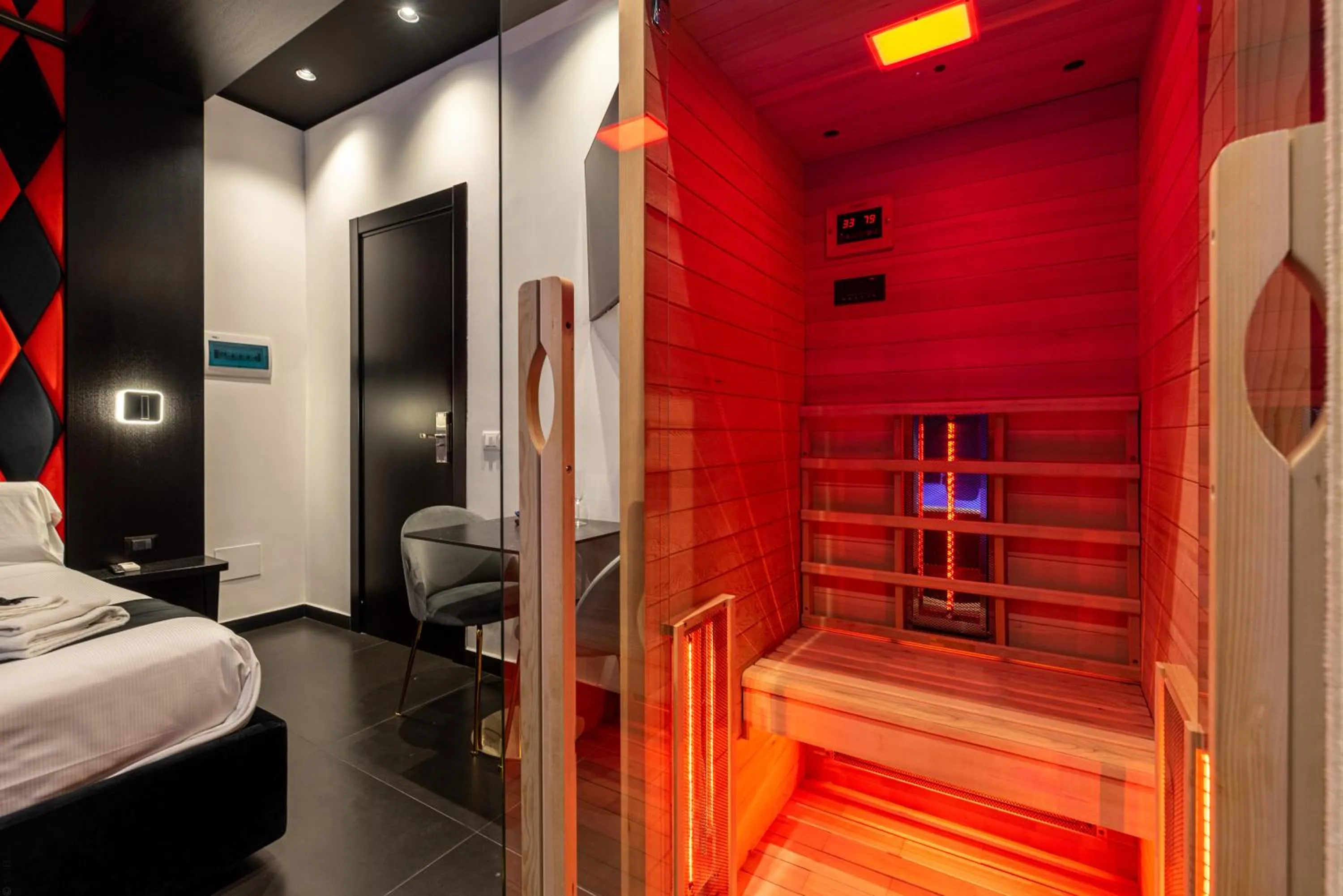 Bed in Maximum hub suite&spa