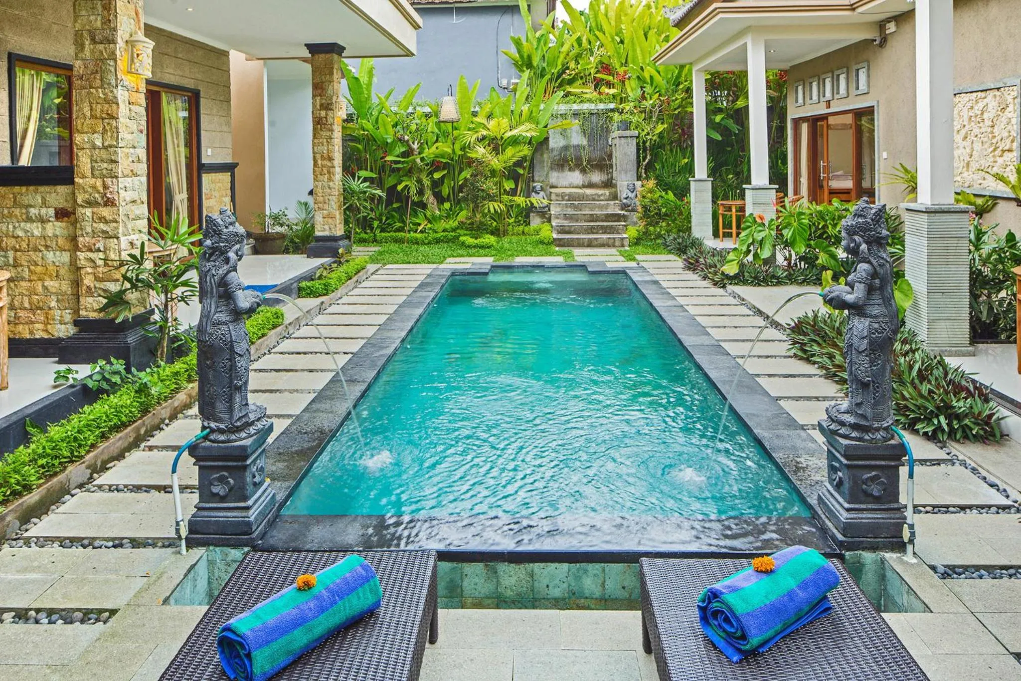 Pool view in Pundi Kaya