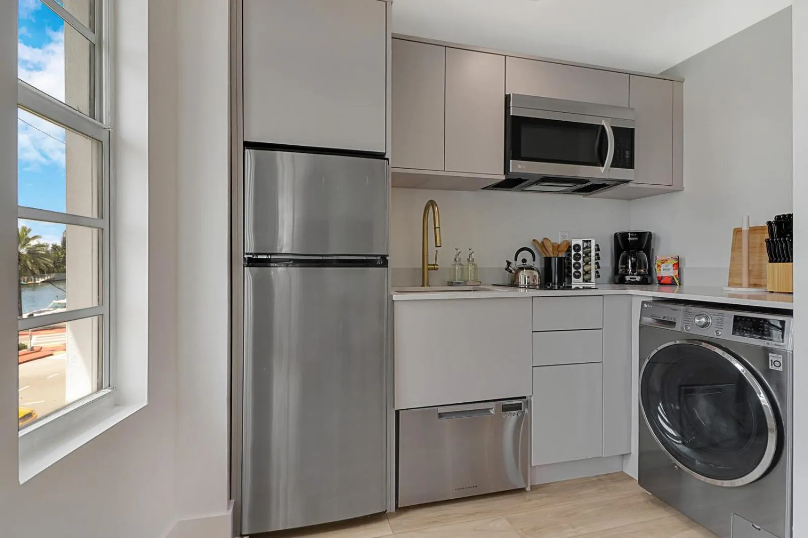 Roami at The Carmela