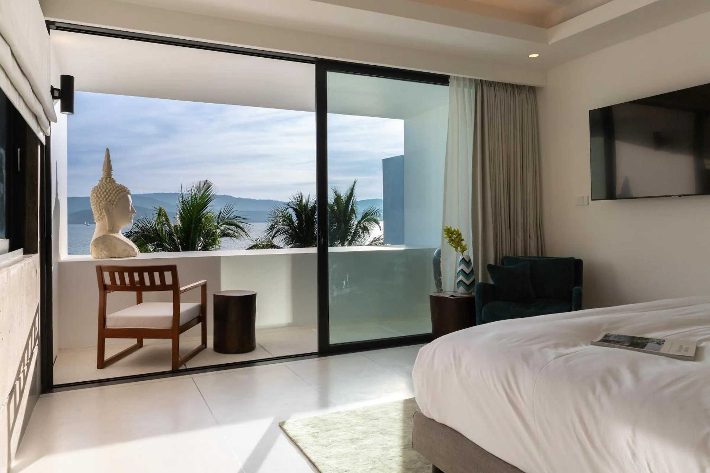 View (from property/room), Bed in Kerem Luxury Beachfront Villas