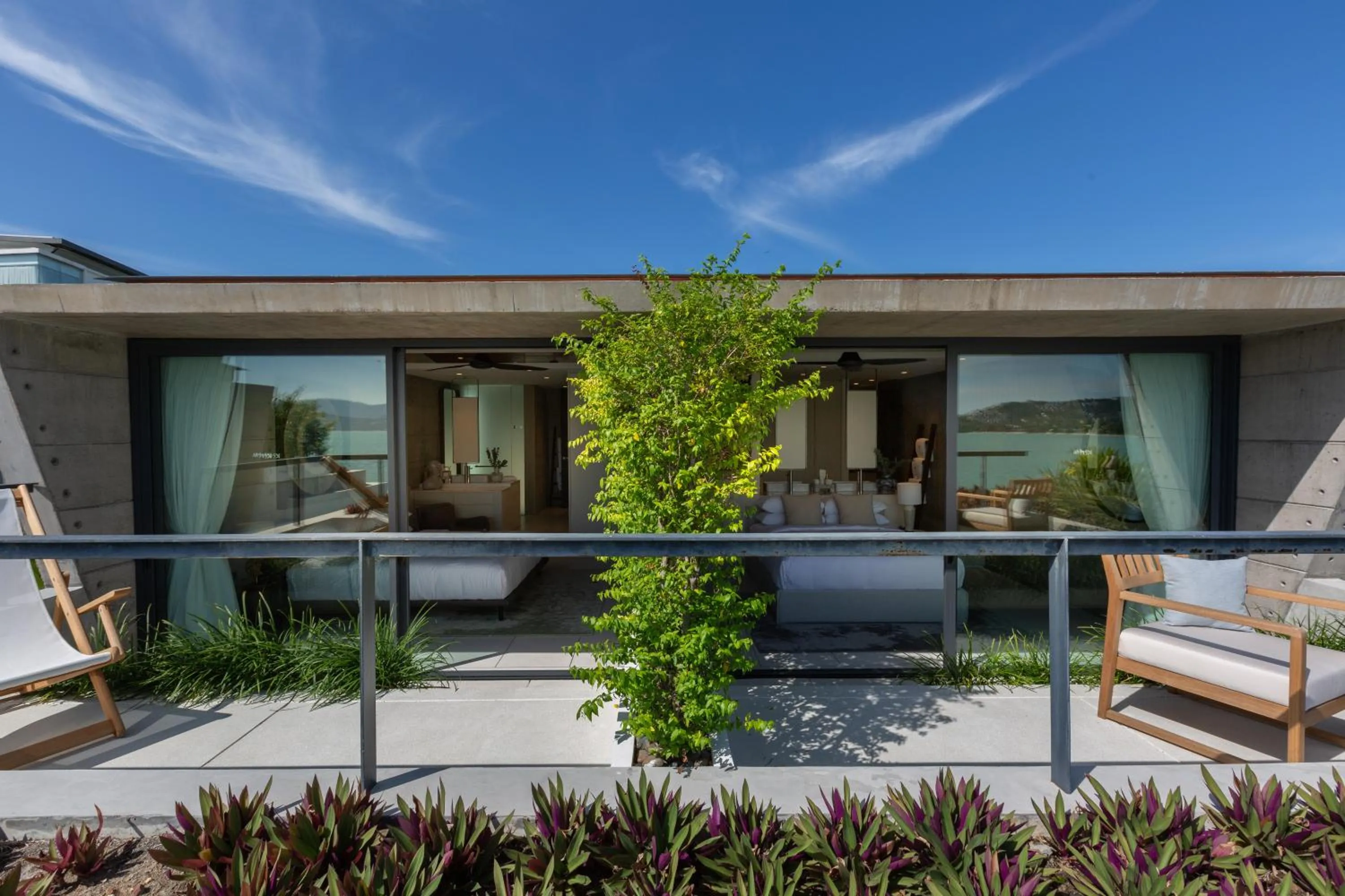 Bed in Kerem Luxury Beachfront Villas