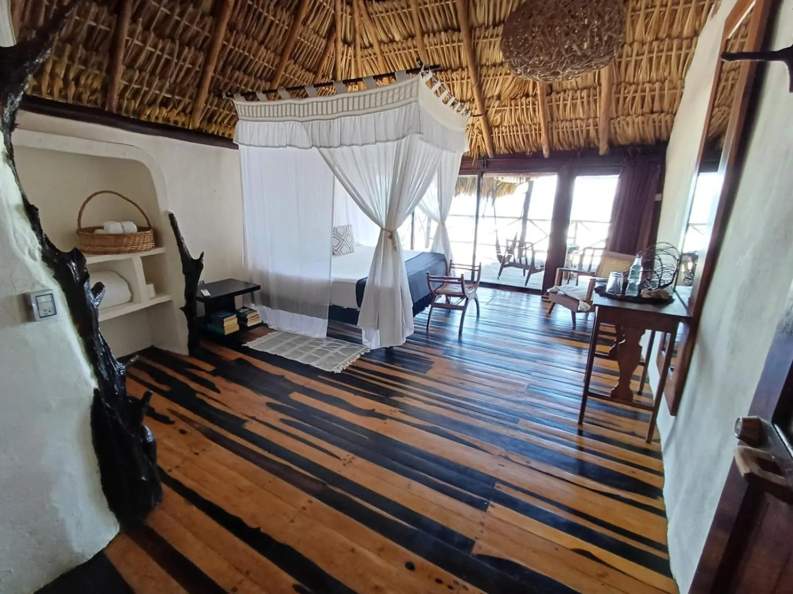 Photo of the whole room in LUV Tulum