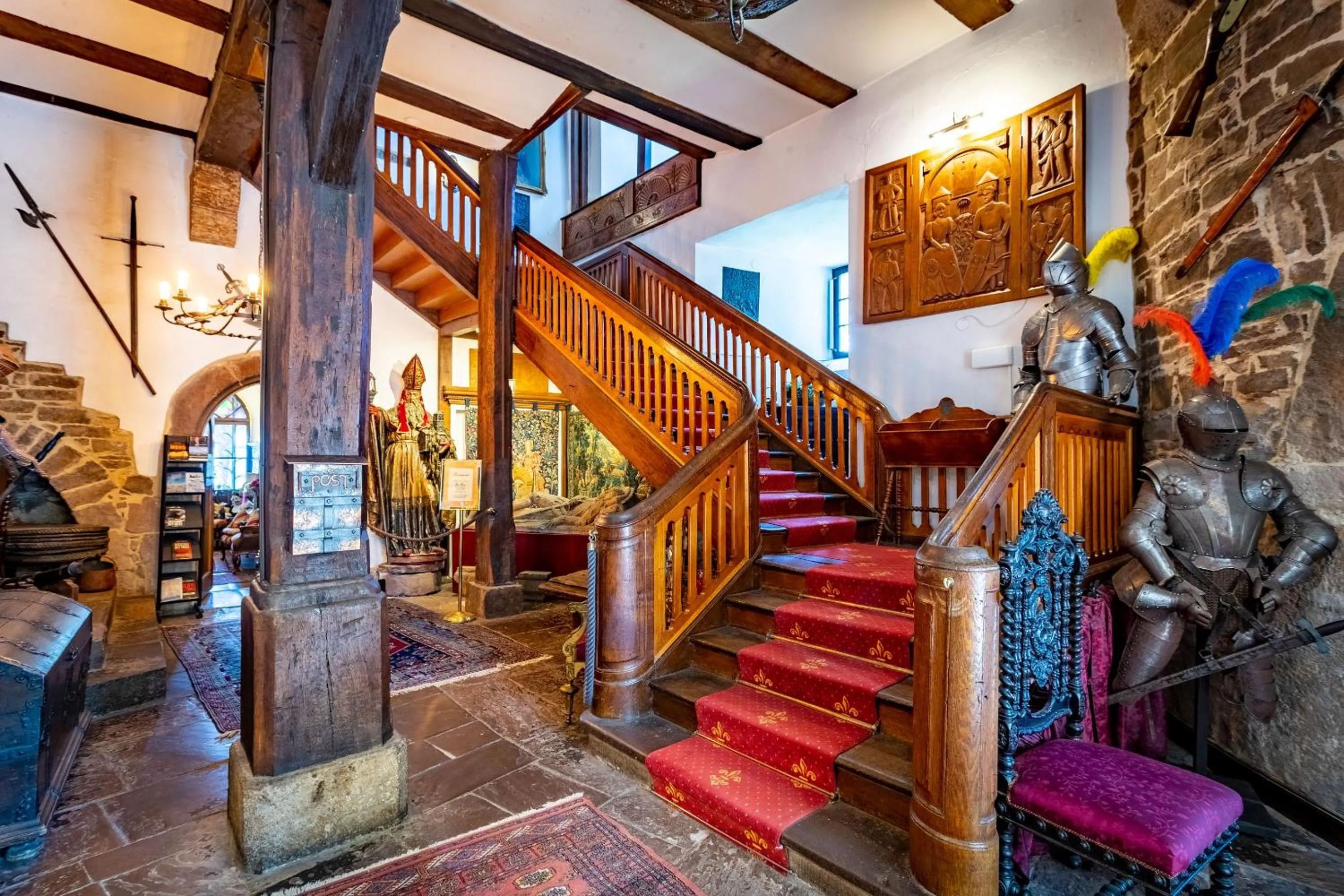 Property building in Hotel Burg Trendelburg