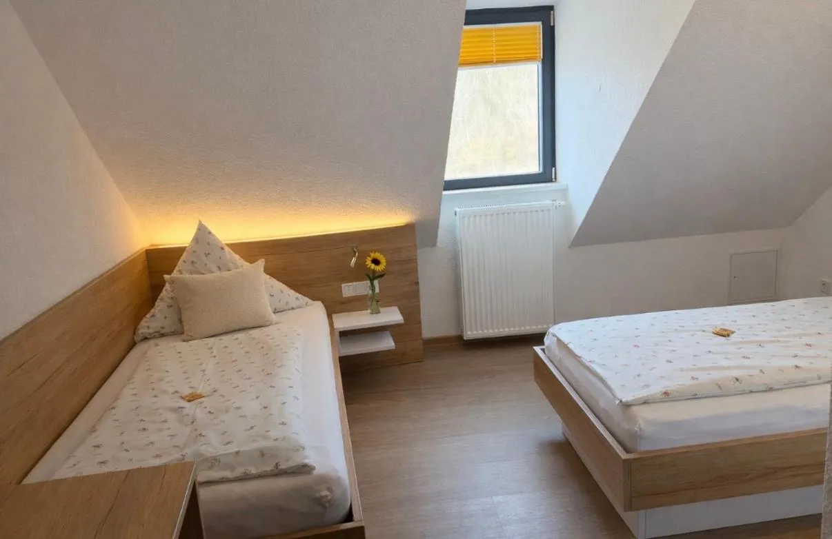 Small Twin Room in Hotel Zum Klosterfischer