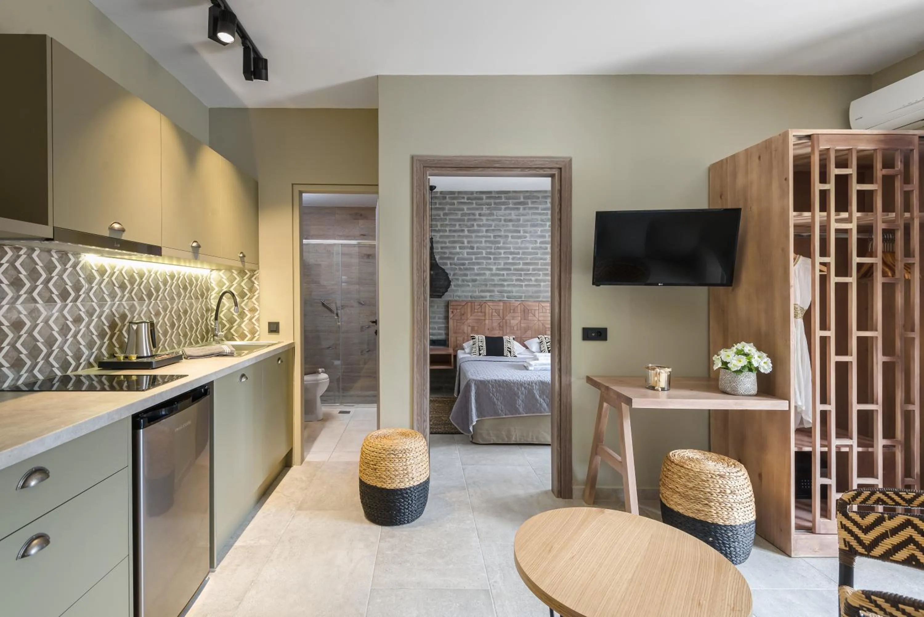 Living room in Oasis Apartments