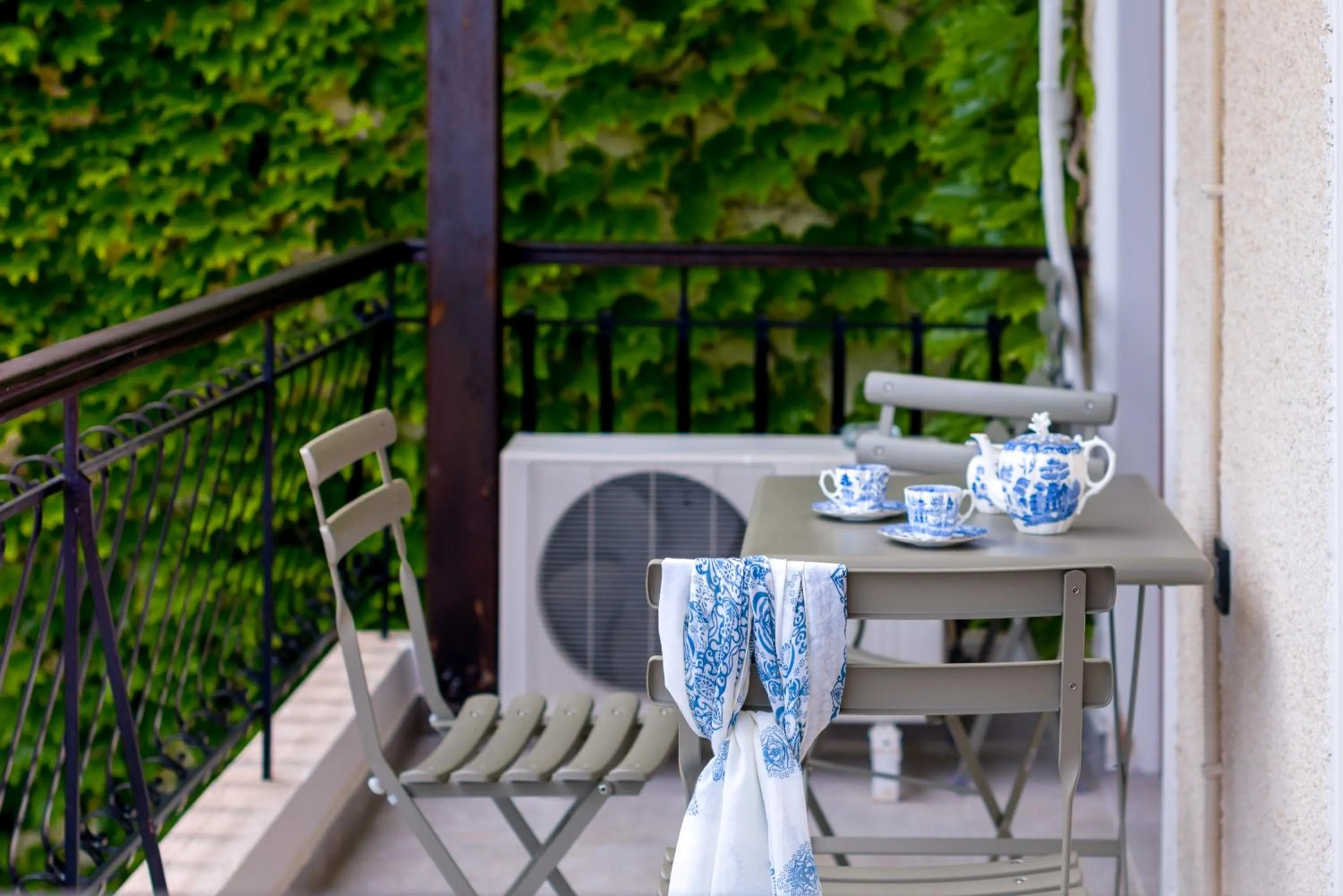 Balcony/Terrace in Oasis Apartments