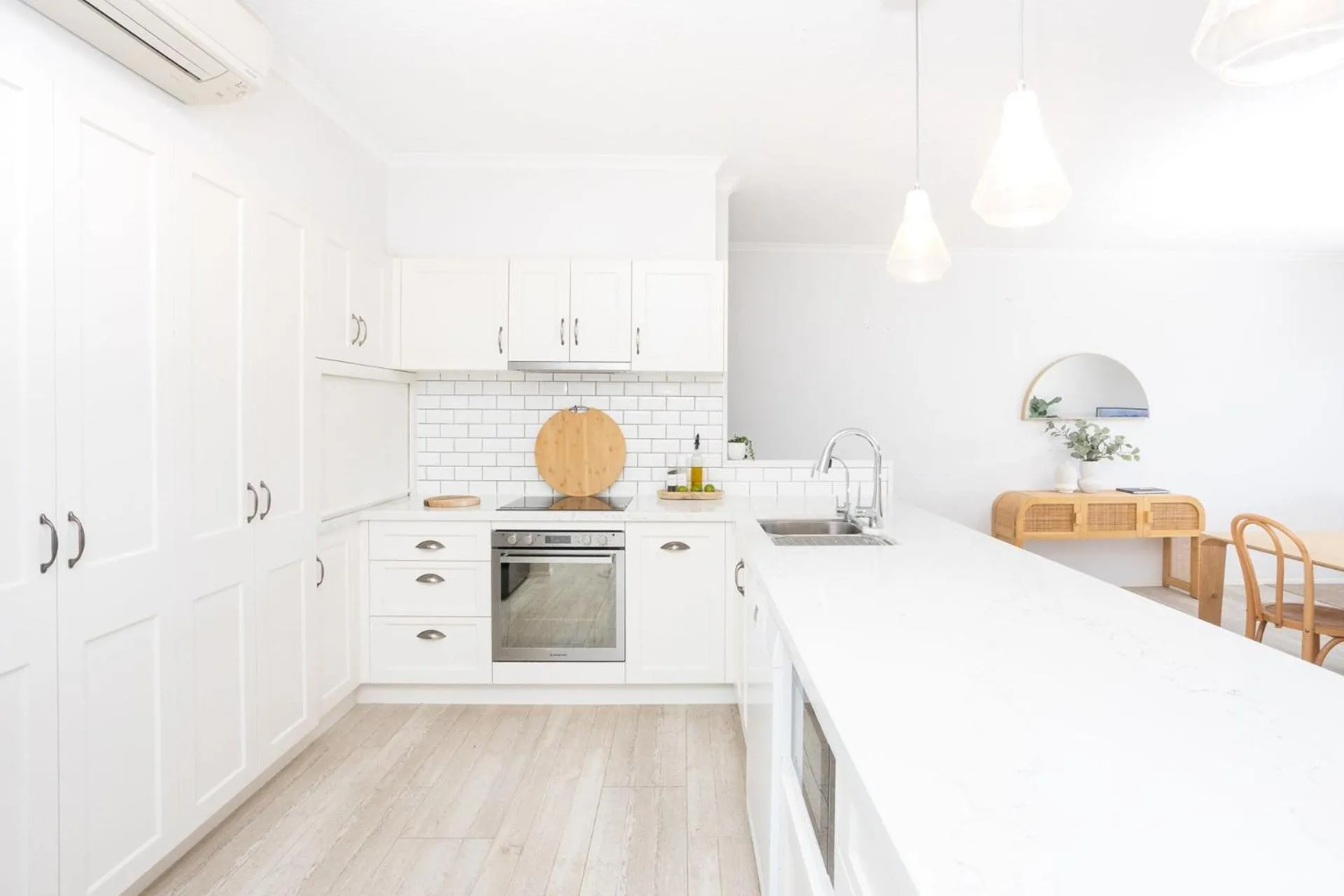 Kitchen or kitchenette in Kingscliff Paradise with Ocean Views