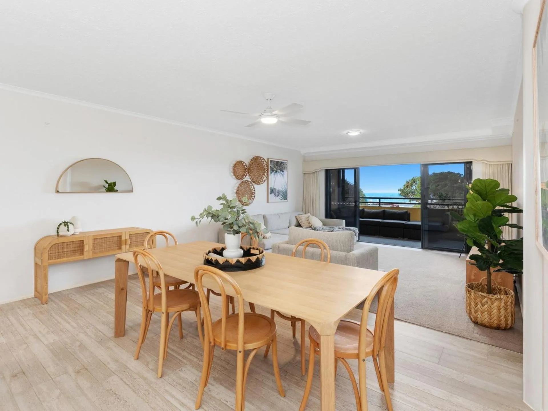 TV and multimedia in Kingscliff Paradise with Ocean Views