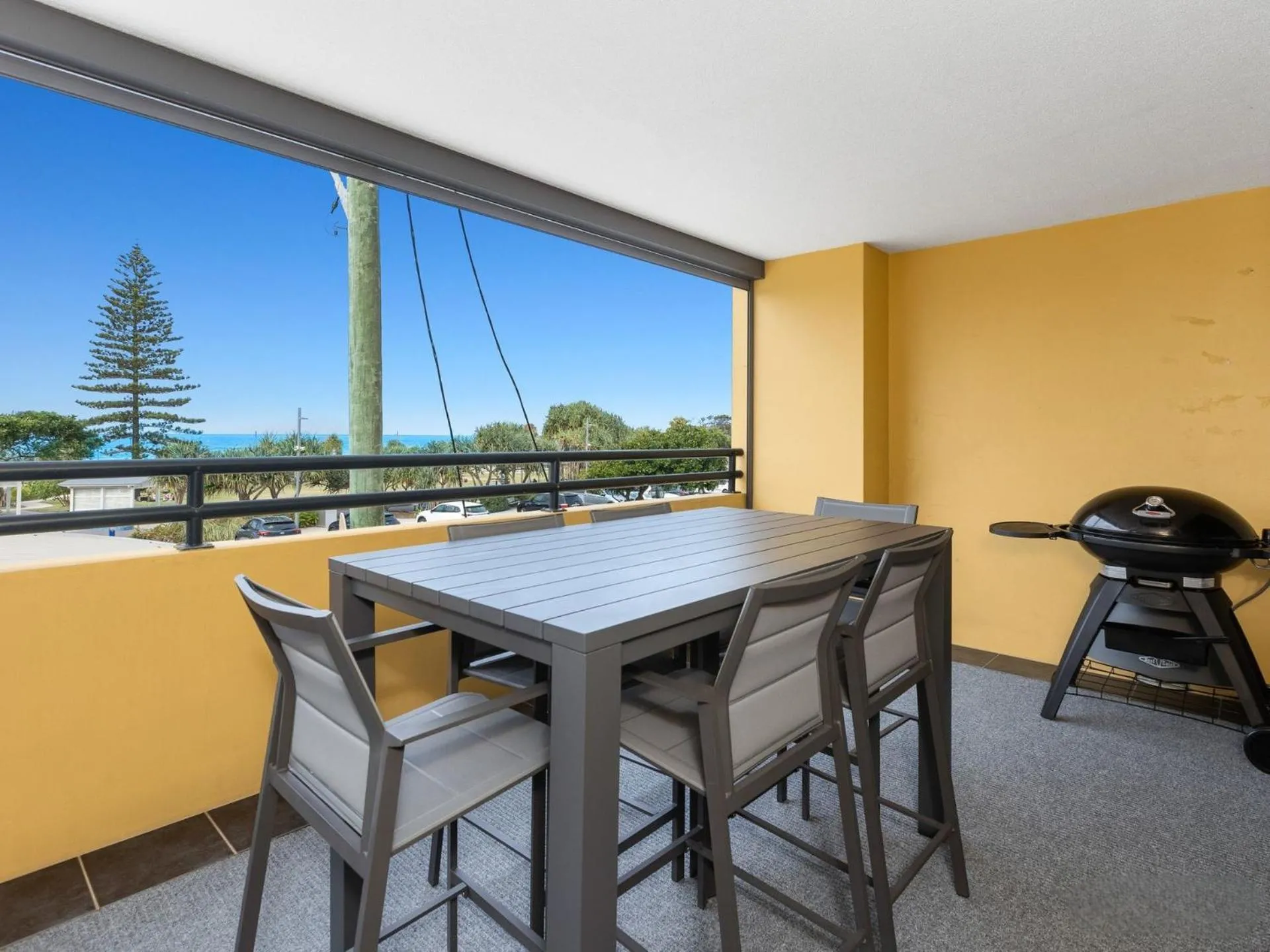 Day in Kingscliff Paradise with Ocean Views
