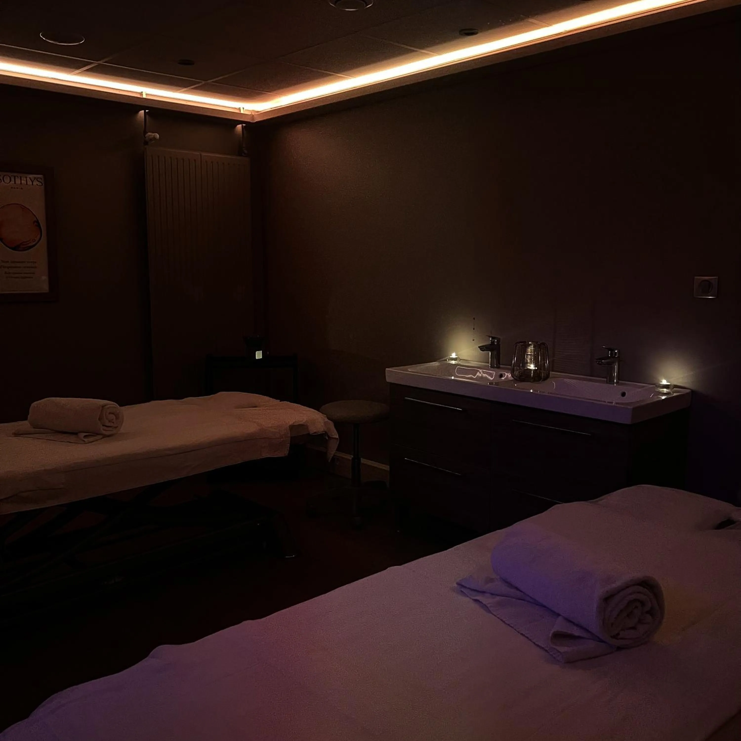Spa and wellness centre/facilities, Bed in Le Forges Hotel
