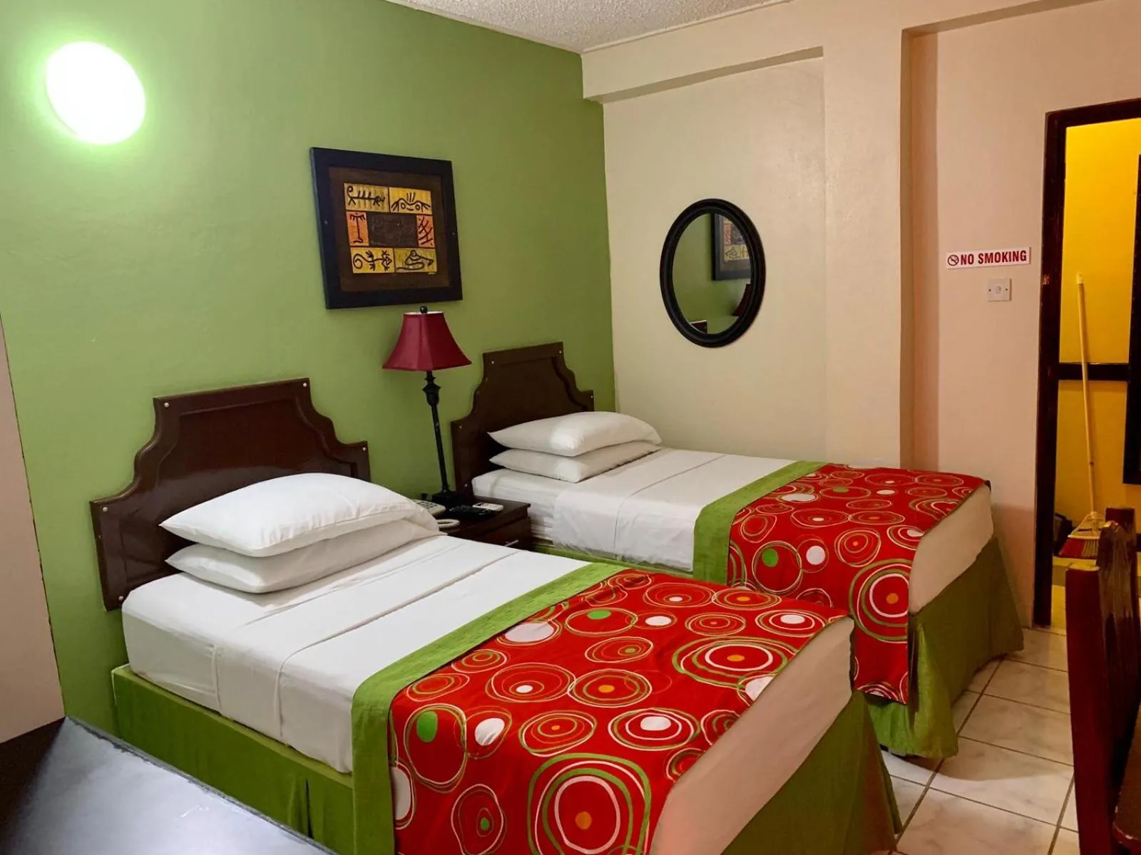 Bed in Seaview Inn