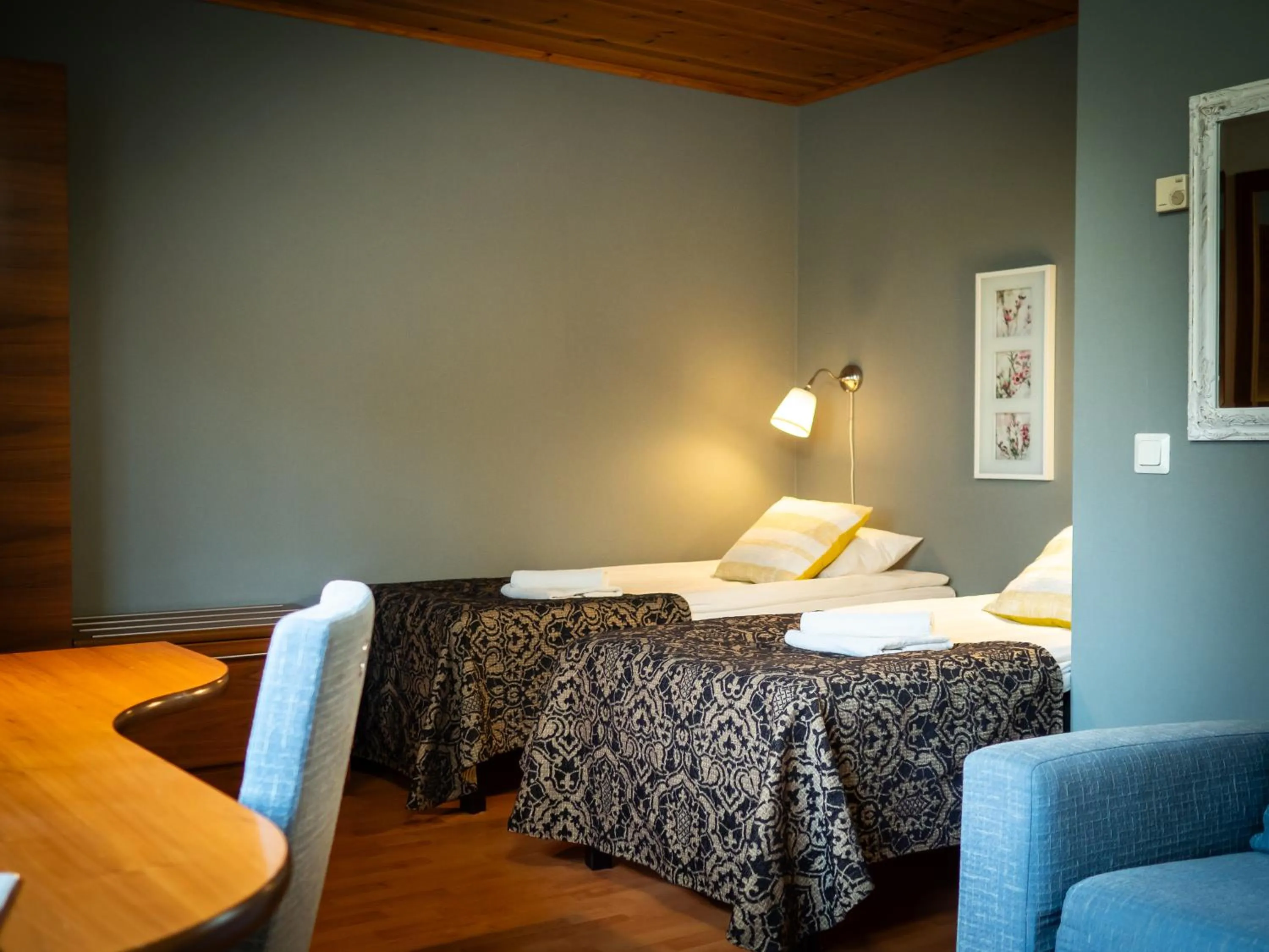 Bedroom, Bed in Poukama